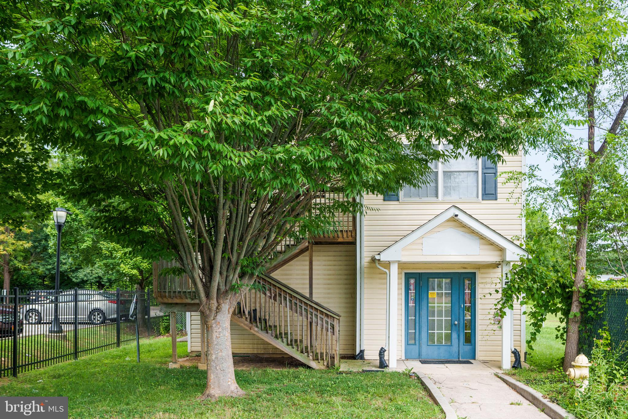 151 E HIGH STREET