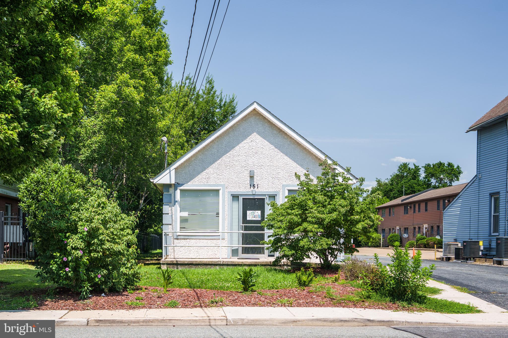 151 E HIGH STREET