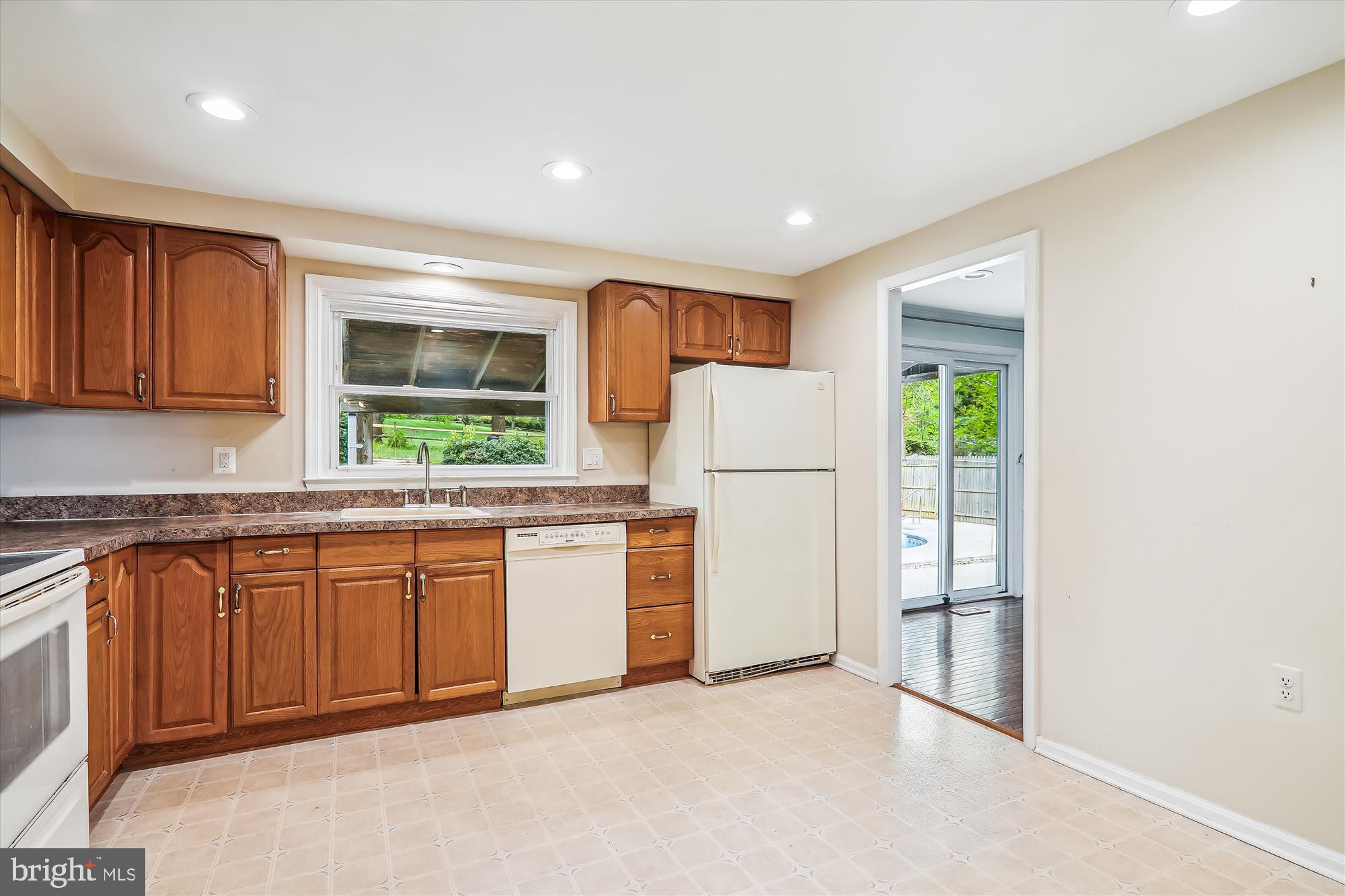 ROLLING GREEN - Residential