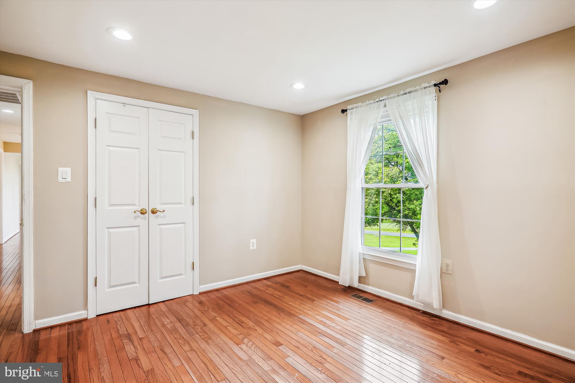 ROLLING GREEN - Residential