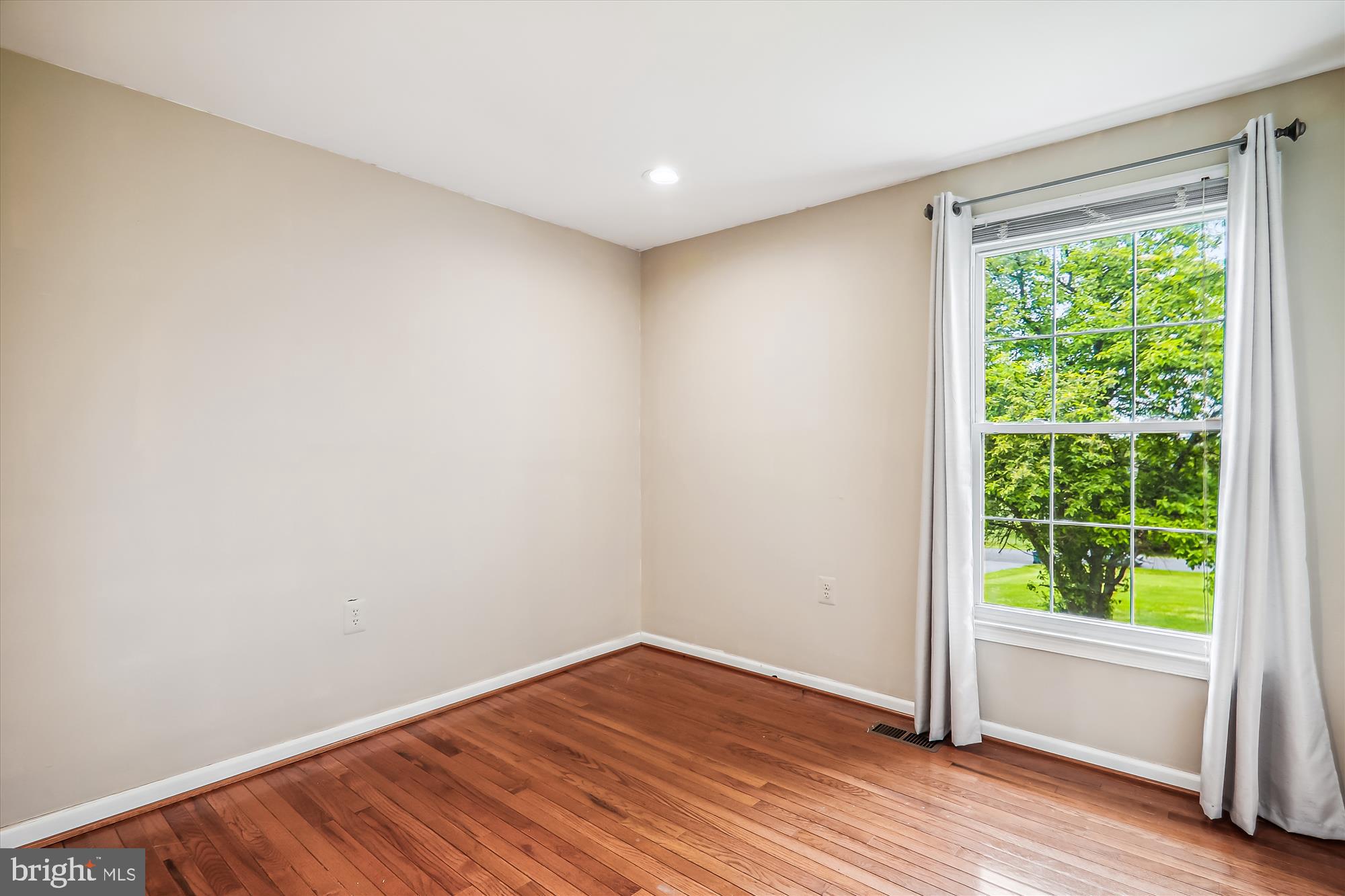 ROLLING GREEN - Residential