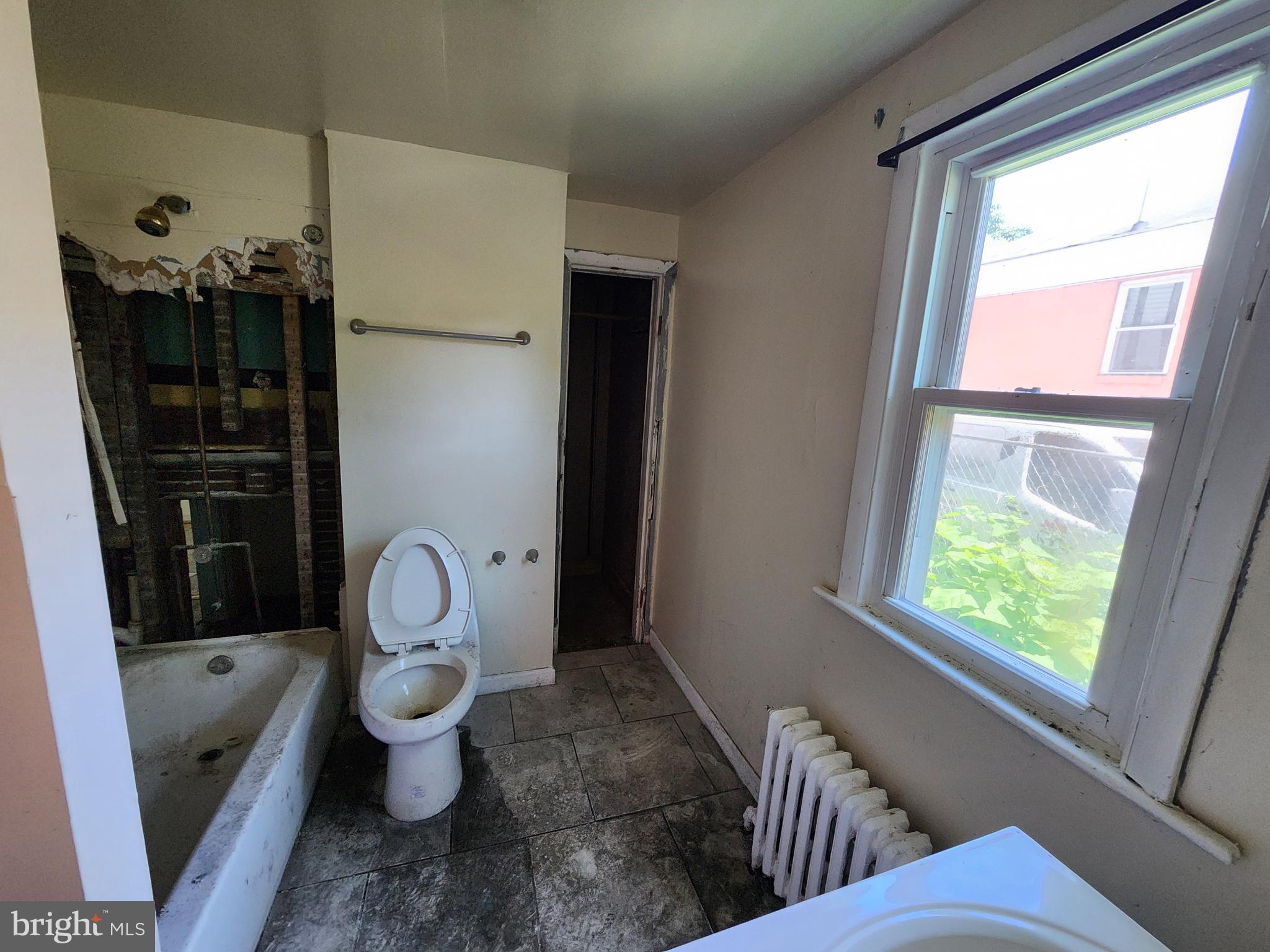 DEANWOOD - Residential
