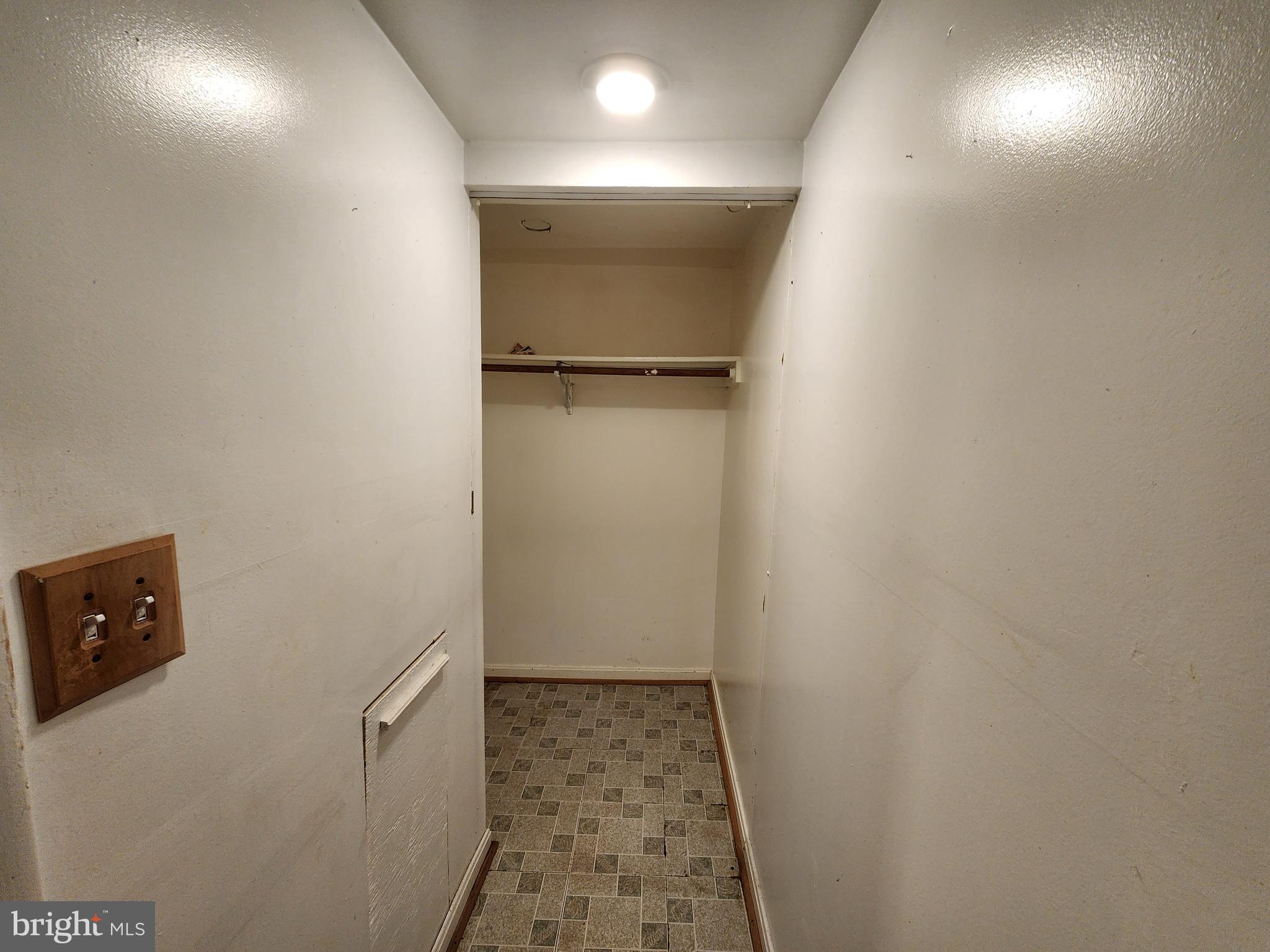 DEANWOOD - Residential