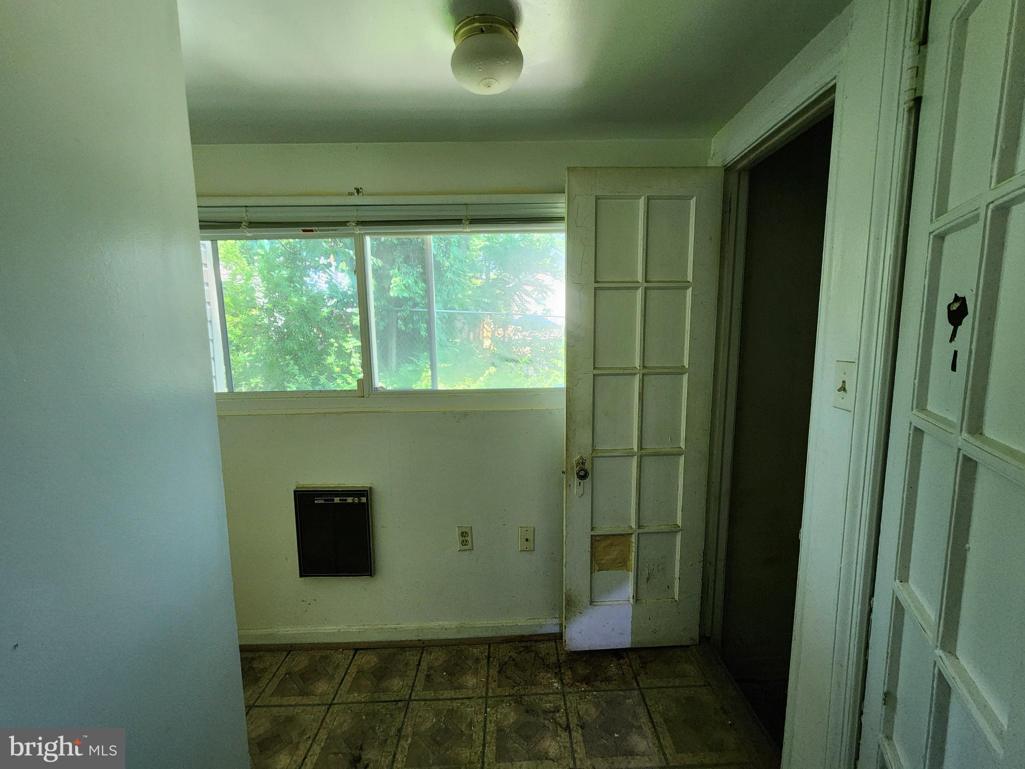 DEANWOOD - Residential