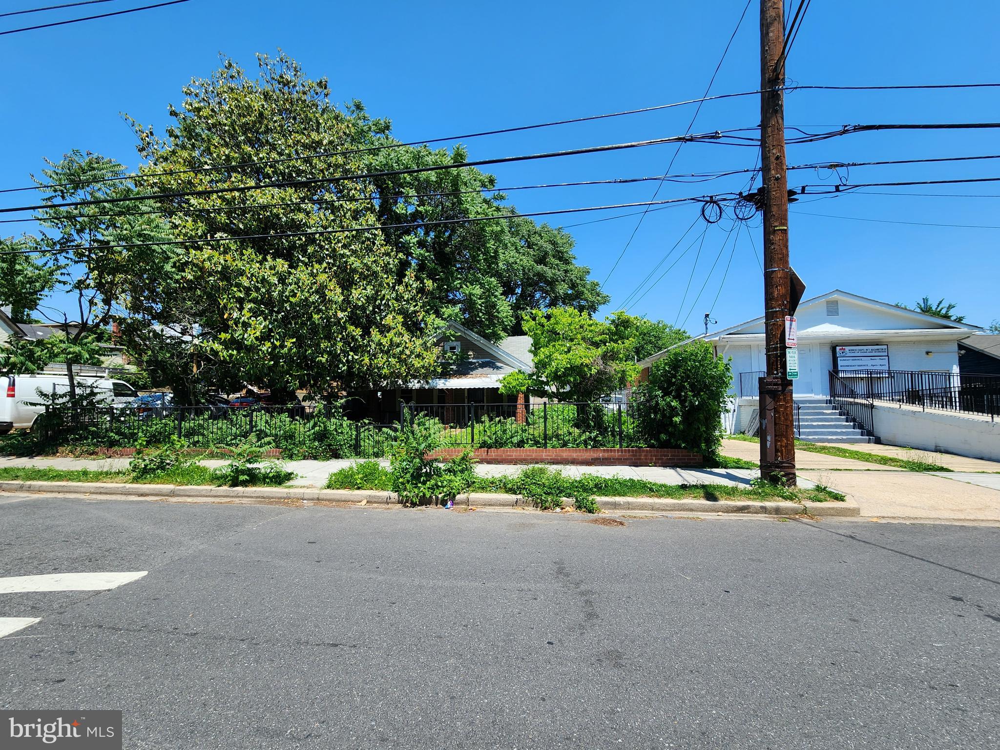 DEANWOOD - Residential