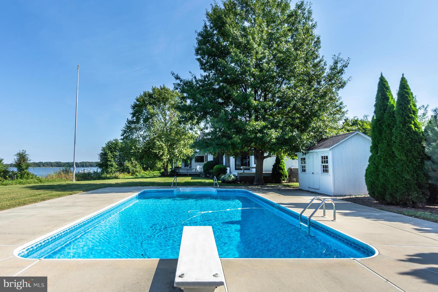 CORSICA RIVER ESTATES - Residential