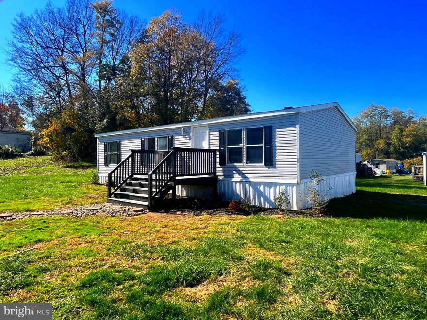 Welcome to Rocky Glenn MHC private mobile home community with gated entrance. Come see this newly renovated home! Must get park approved at Rocky Glenn MHC / $450 lot rent
