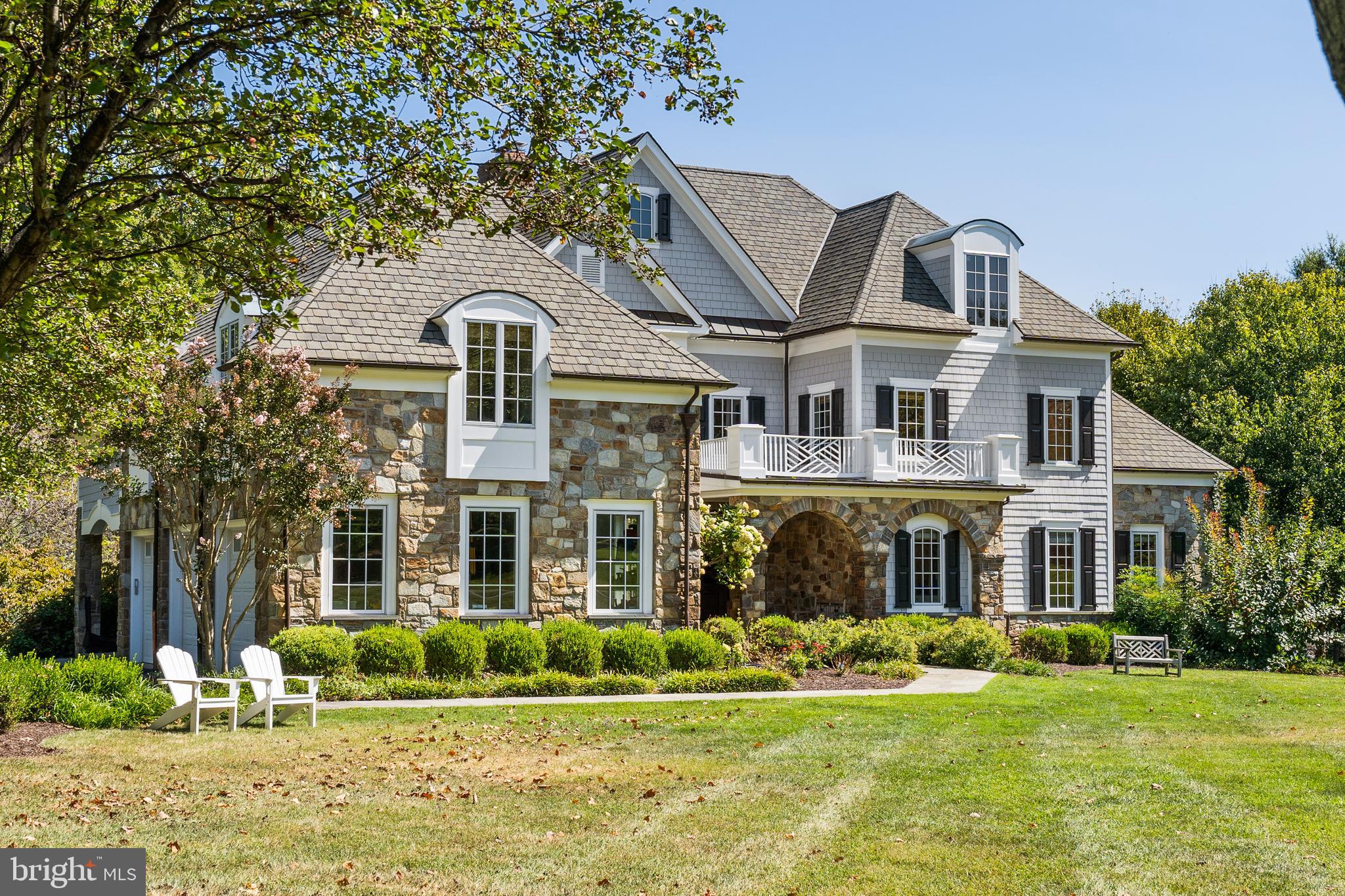 NICHOLSONS MANOR - Residential