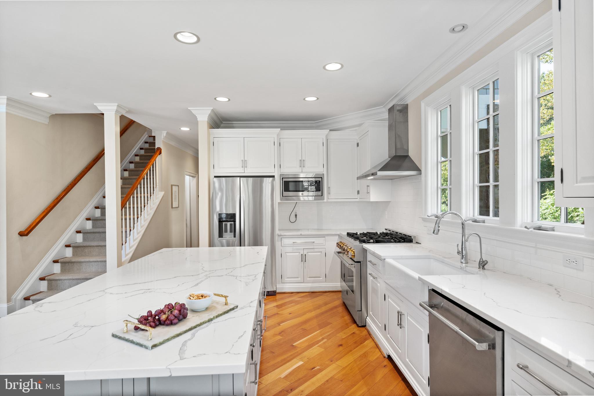 NICHOLSONS MANOR - Residential