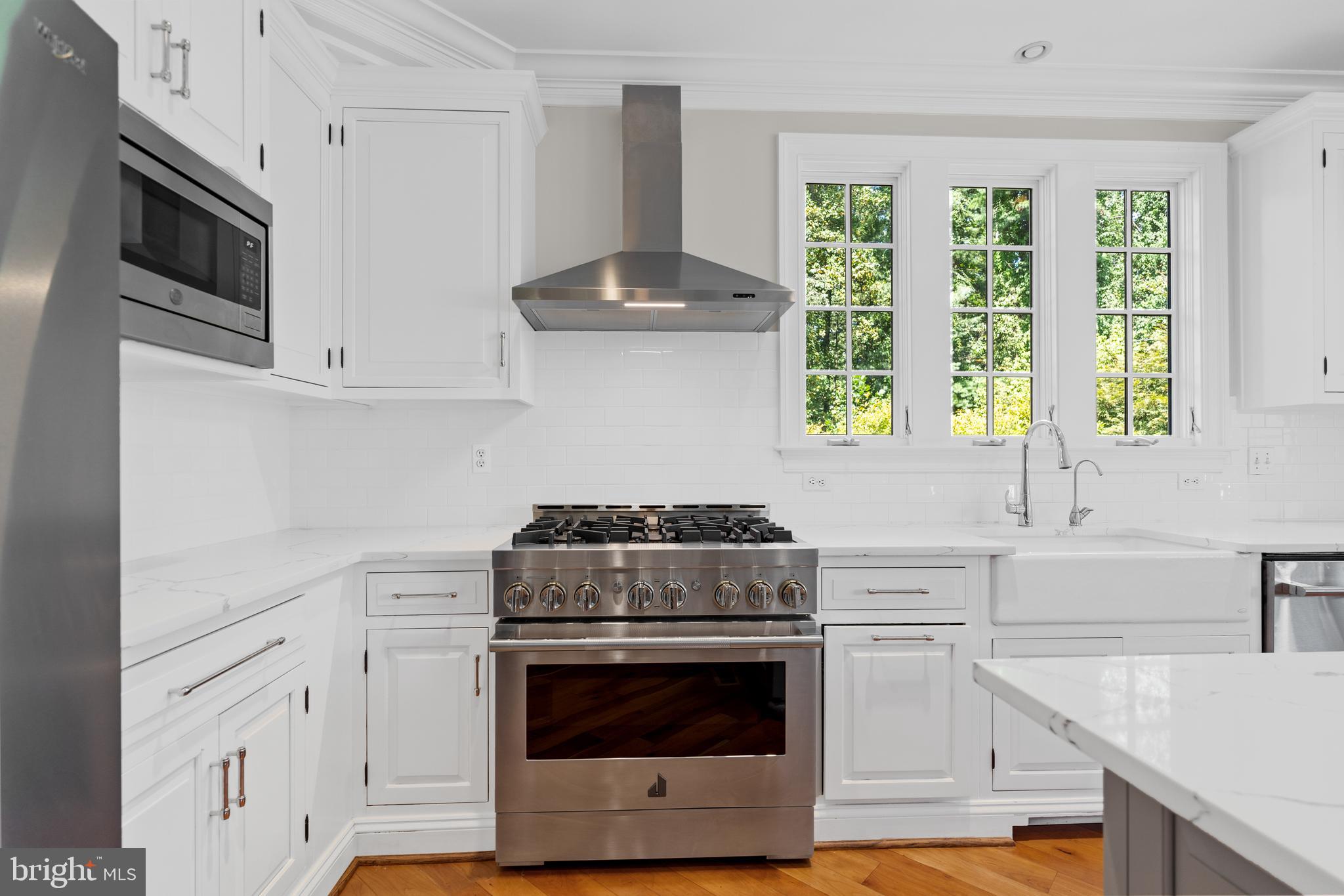 NICHOLSONS MANOR - Residential