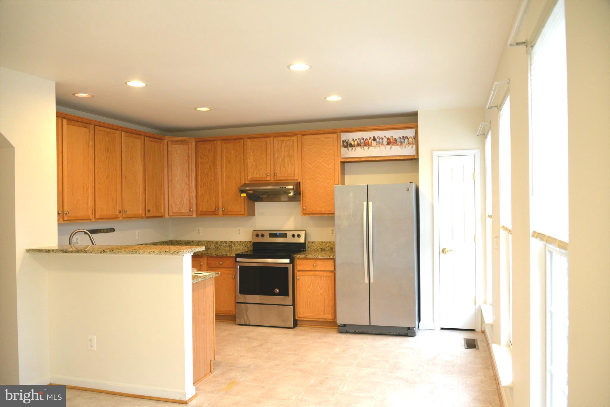 GROVE AT HUNTLEY MEADOWS - Residential Lease