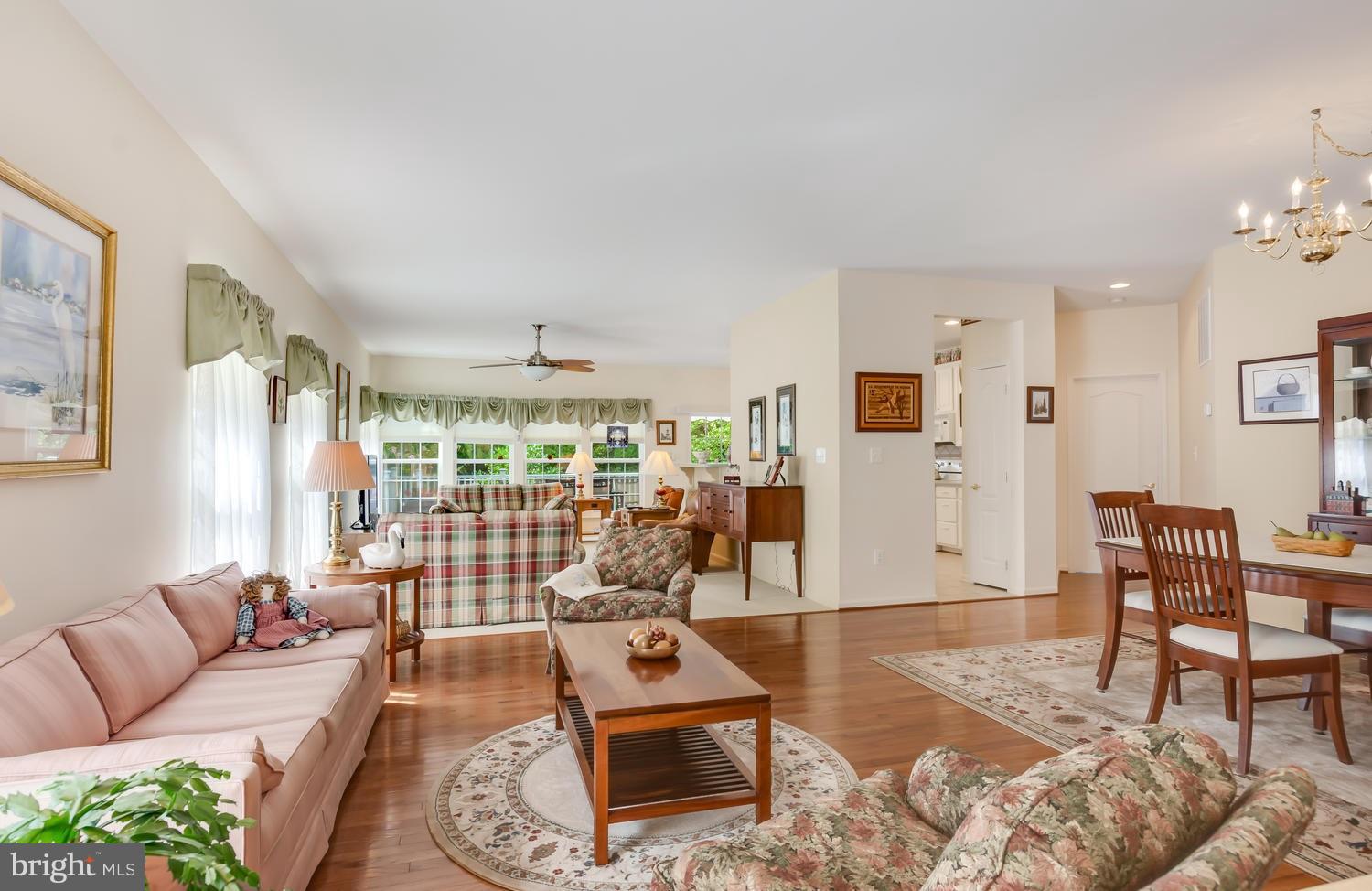 SYMPHONY VILLAGE AT CENTREVILLE - Residential