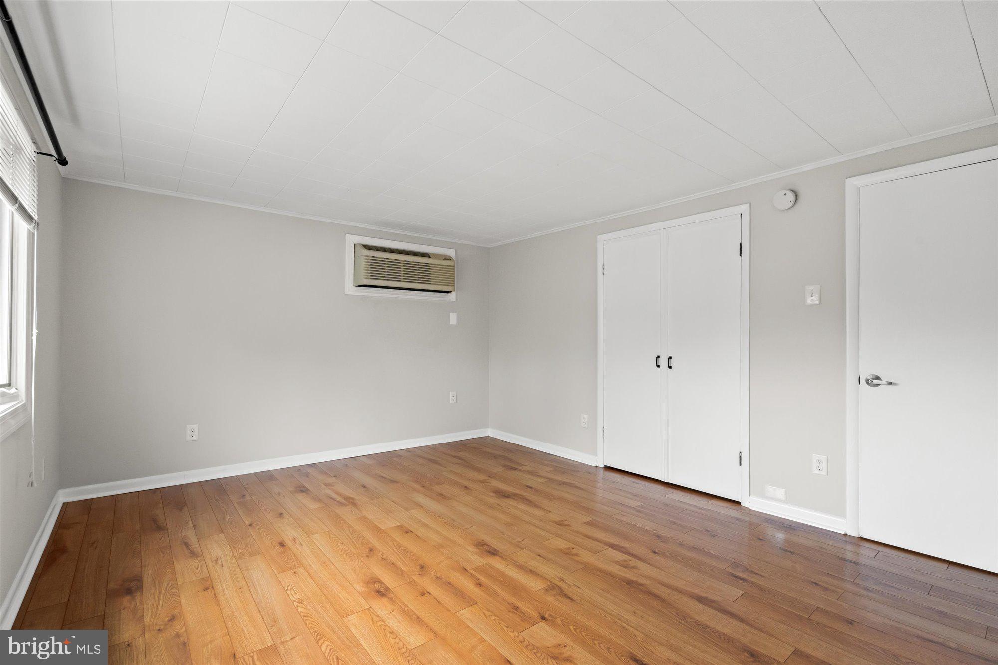 ROSE HILL FARMS - Residential