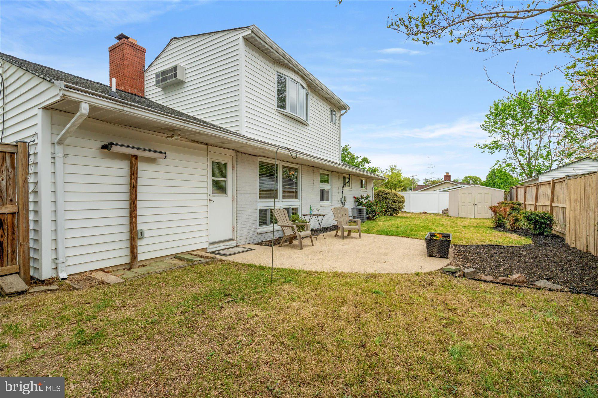 ROSE HILL FARMS - Residential