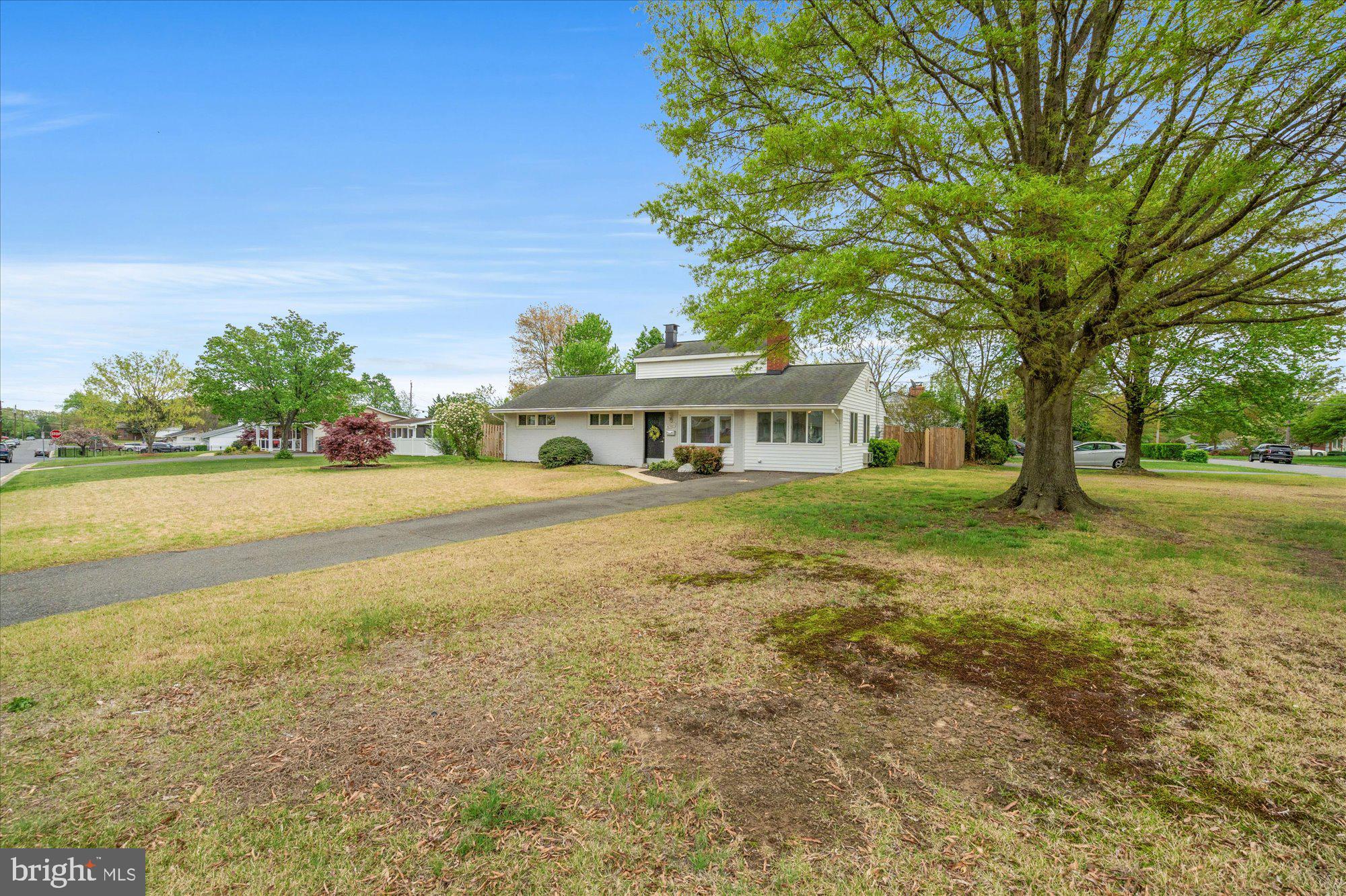 6301 COTTONWOOD DRIVE