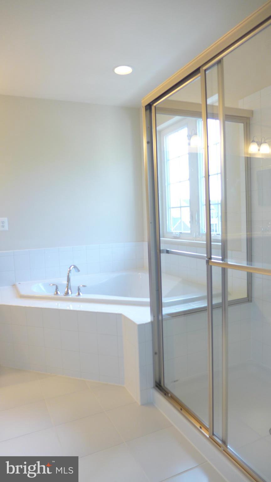 BEECH TREE NORTH VILLAGE - Residential Lease