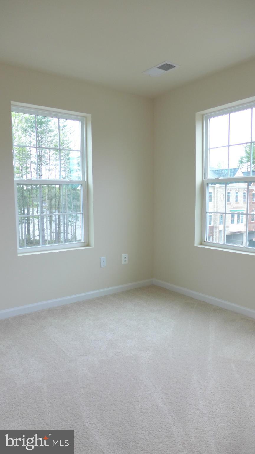 BEECH TREE NORTH VILLAGE - Residential Lease