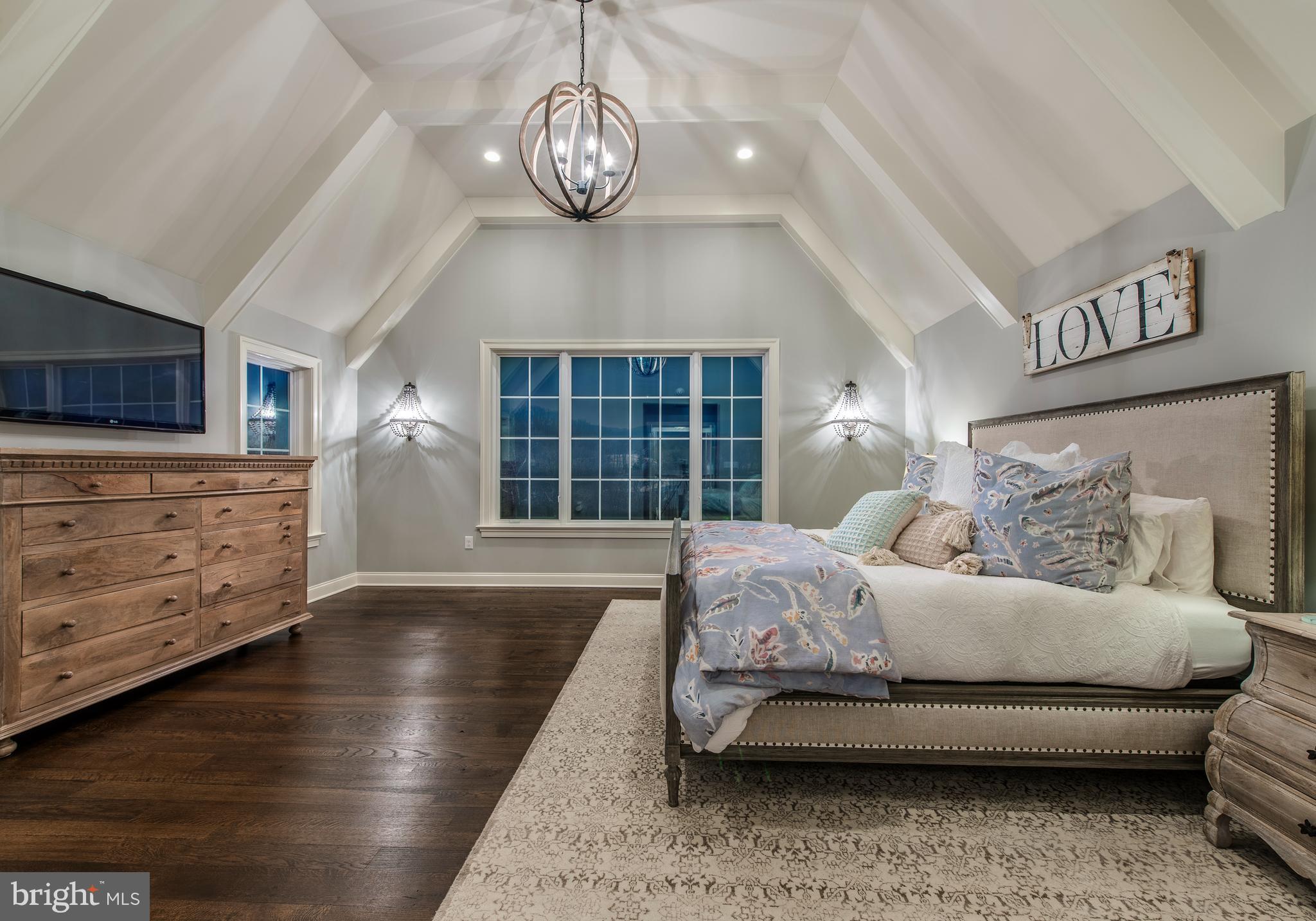 ESTATES AT HOWELL RIDGE - Residential