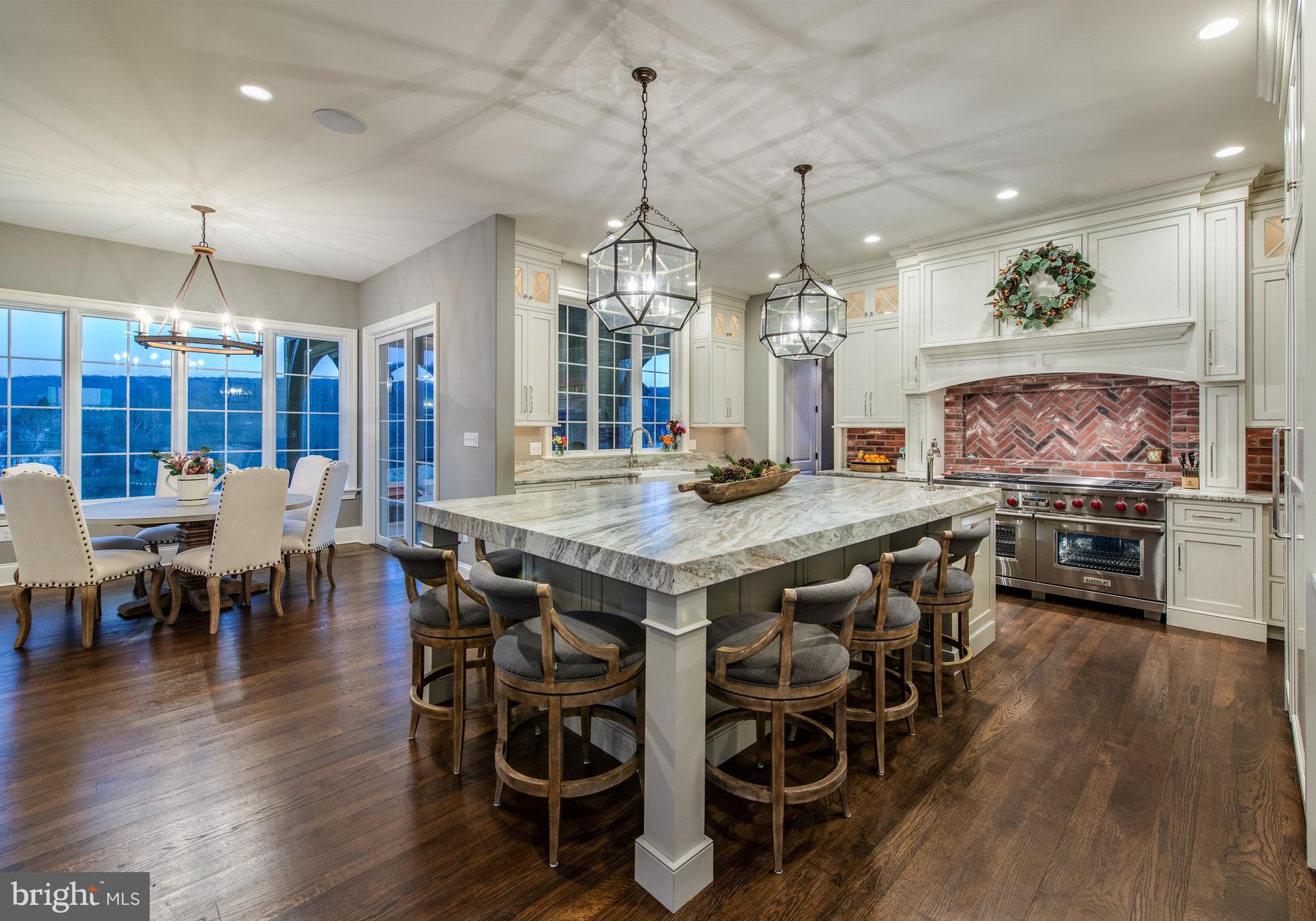 ESTATES AT HOWELL RIDGE - Residential