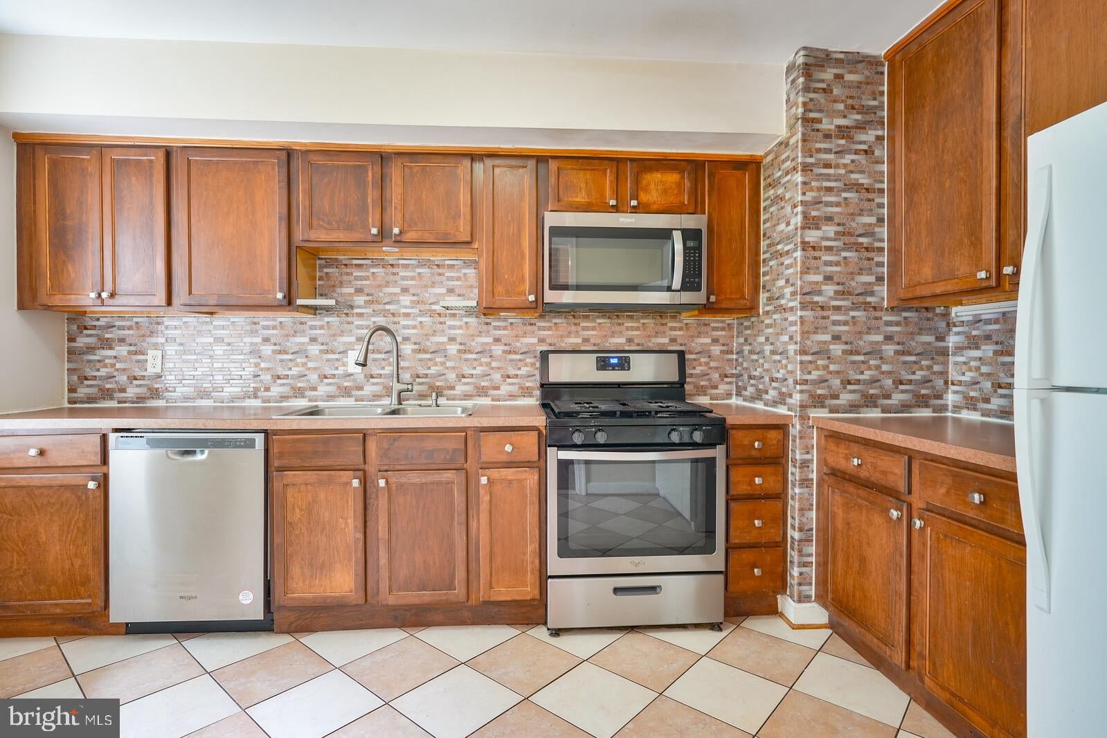 786 QUINCE ORCHARD BOULEVARD 786-20