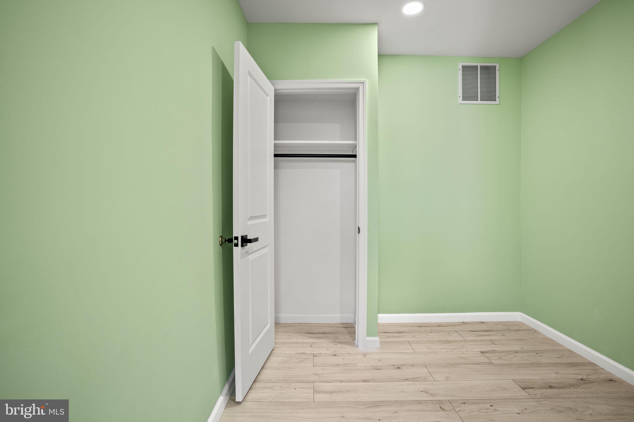 TACONY - Residential