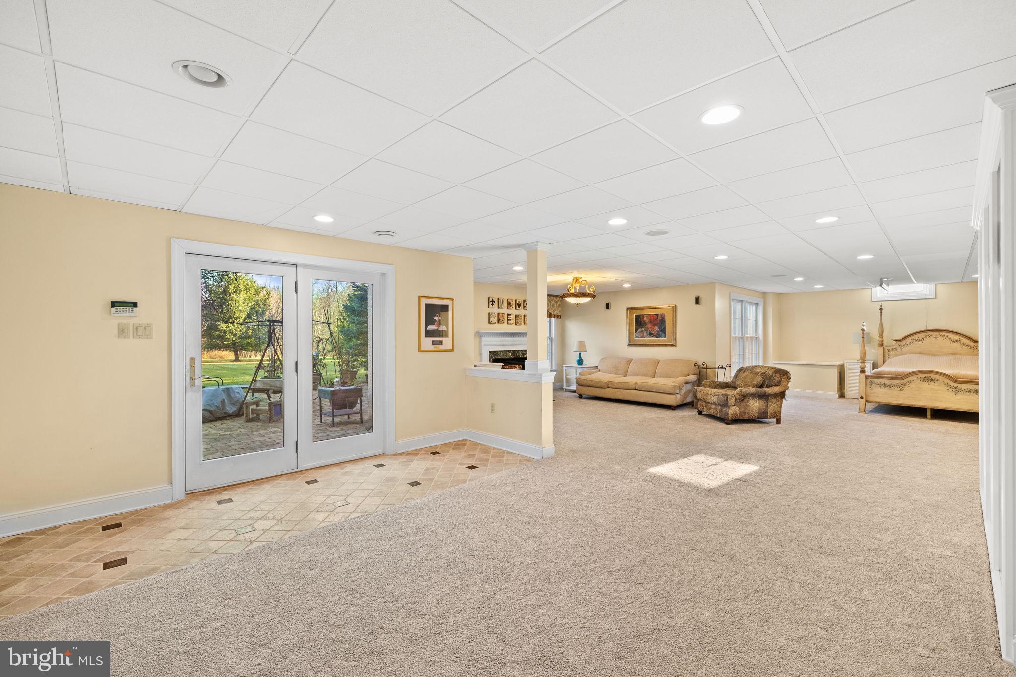 HIGH GATE - Residential