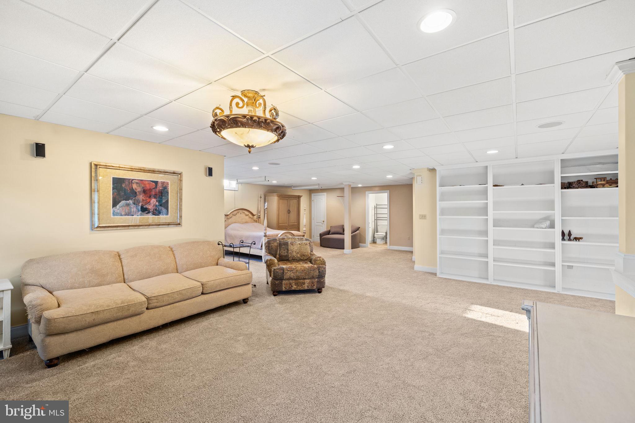 HIGH GATE - Residential