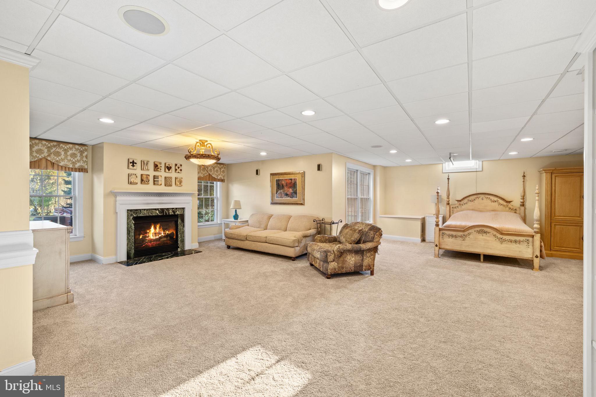 HIGH GATE - Residential