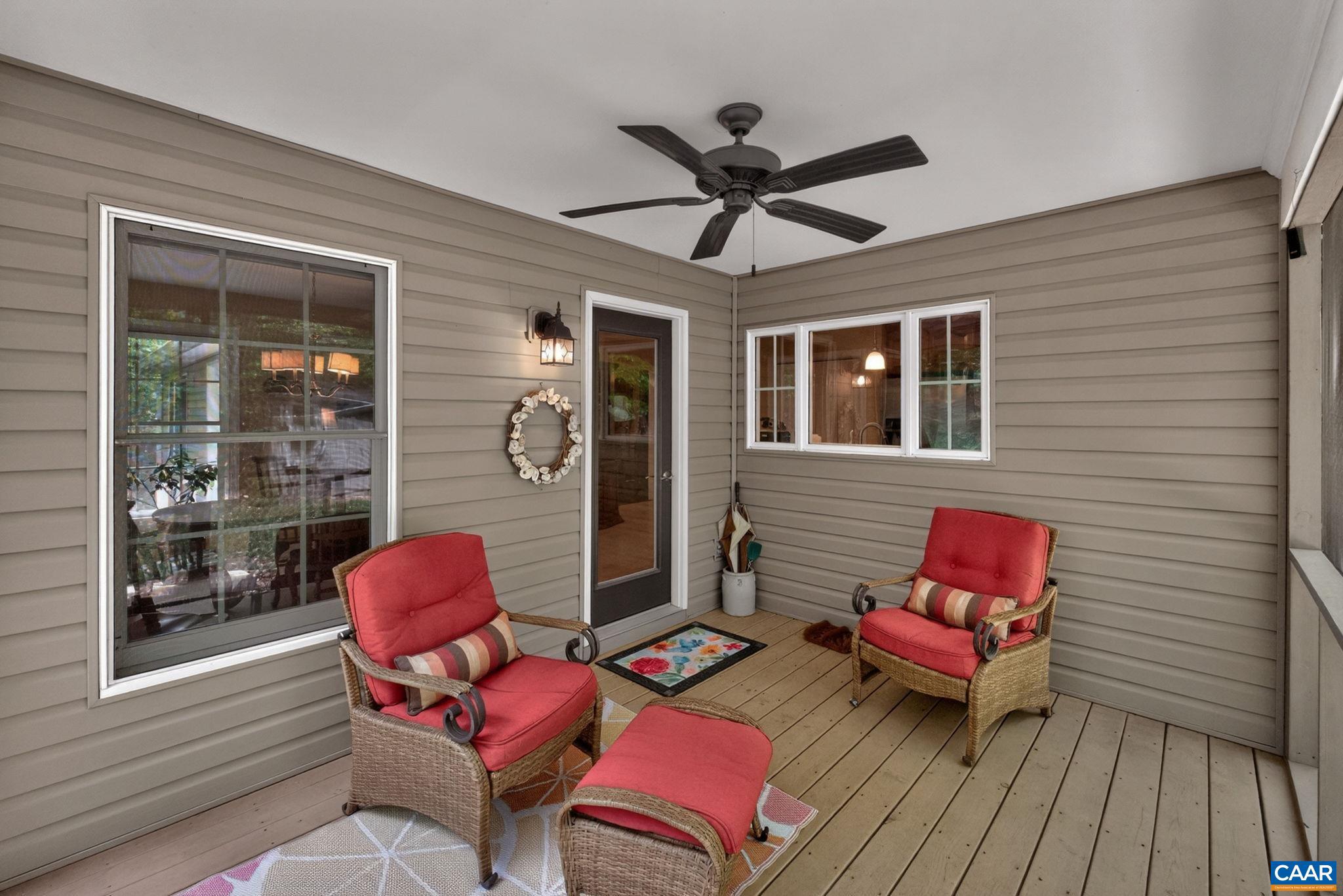 LAKE MONTICELLO - Residential