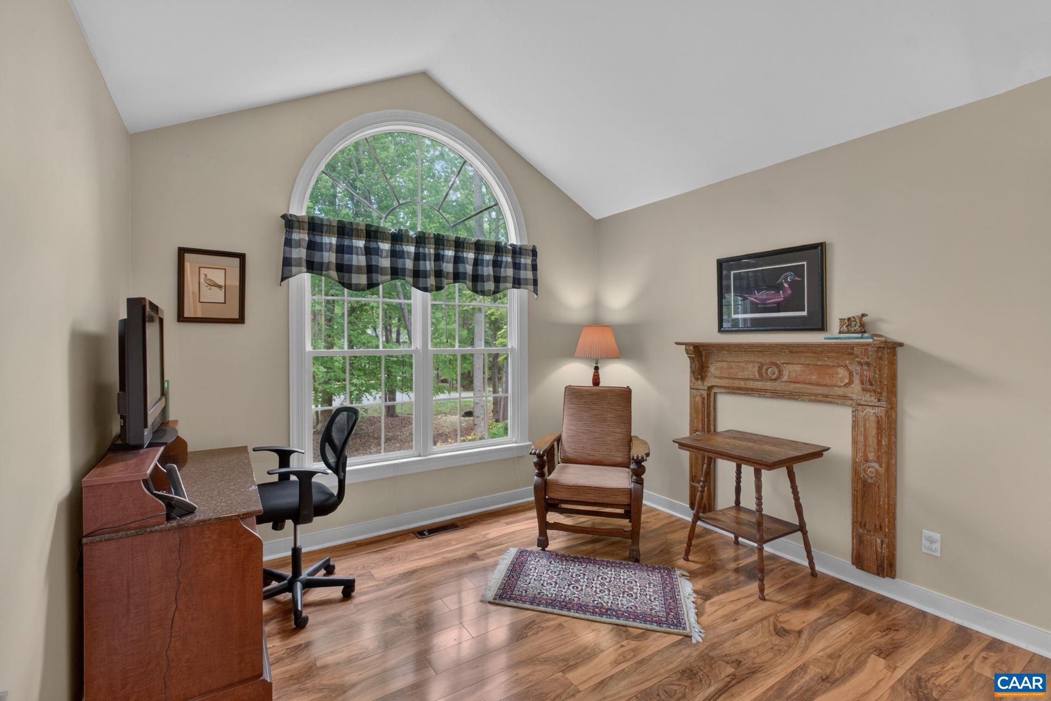 LAKE MONTICELLO - Residential