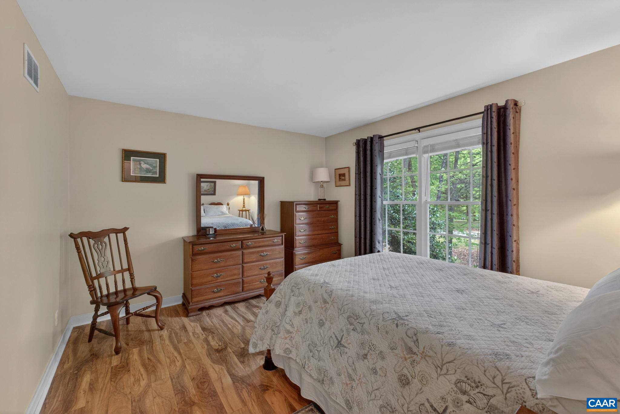 LAKE MONTICELLO - Residential