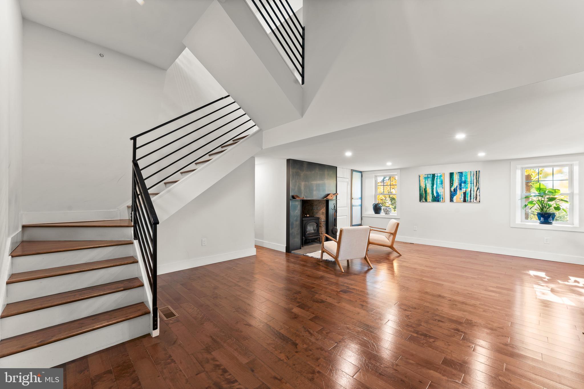 NORTH HILLS - Residential