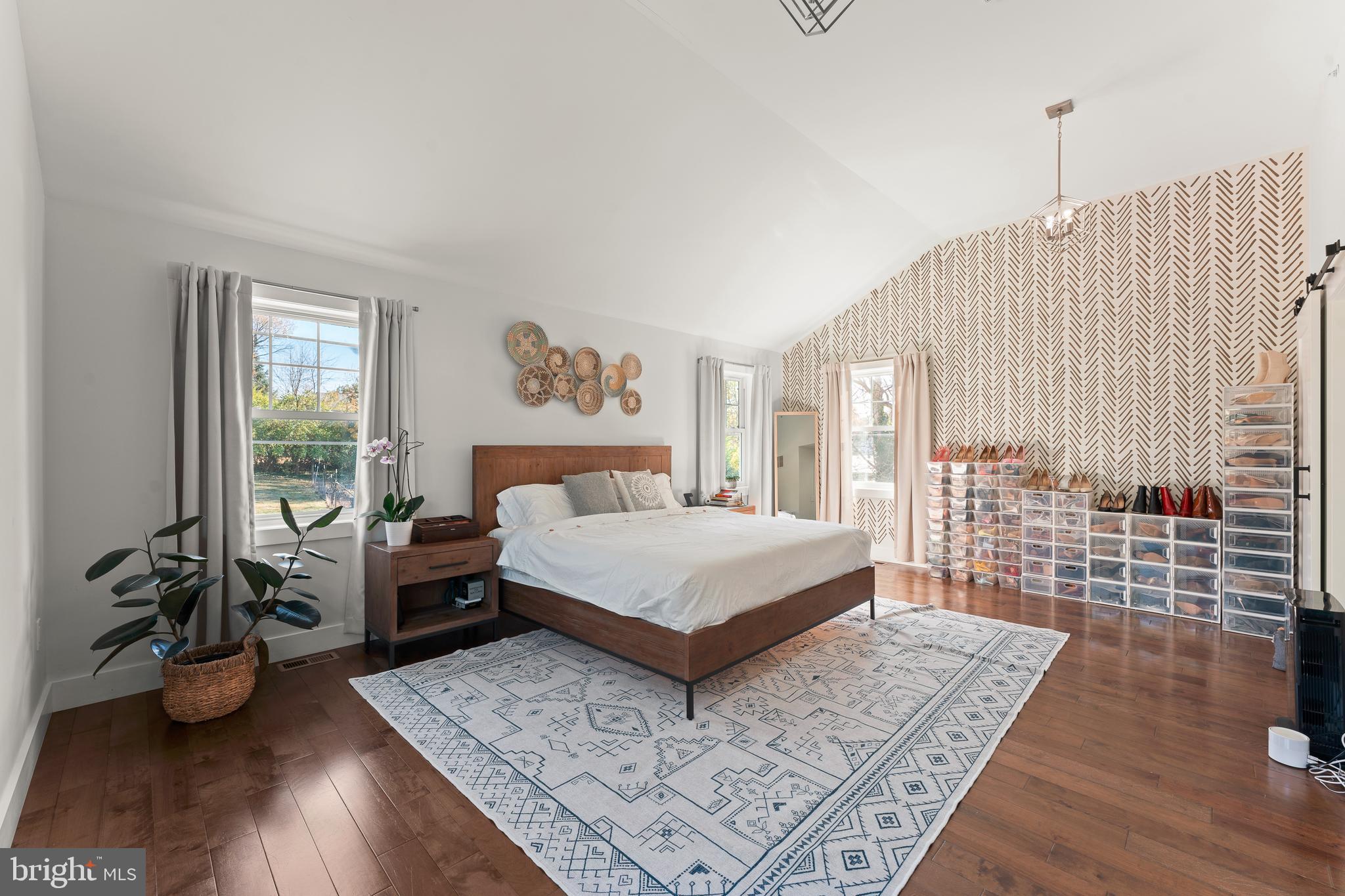 NORTH HILLS - Residential