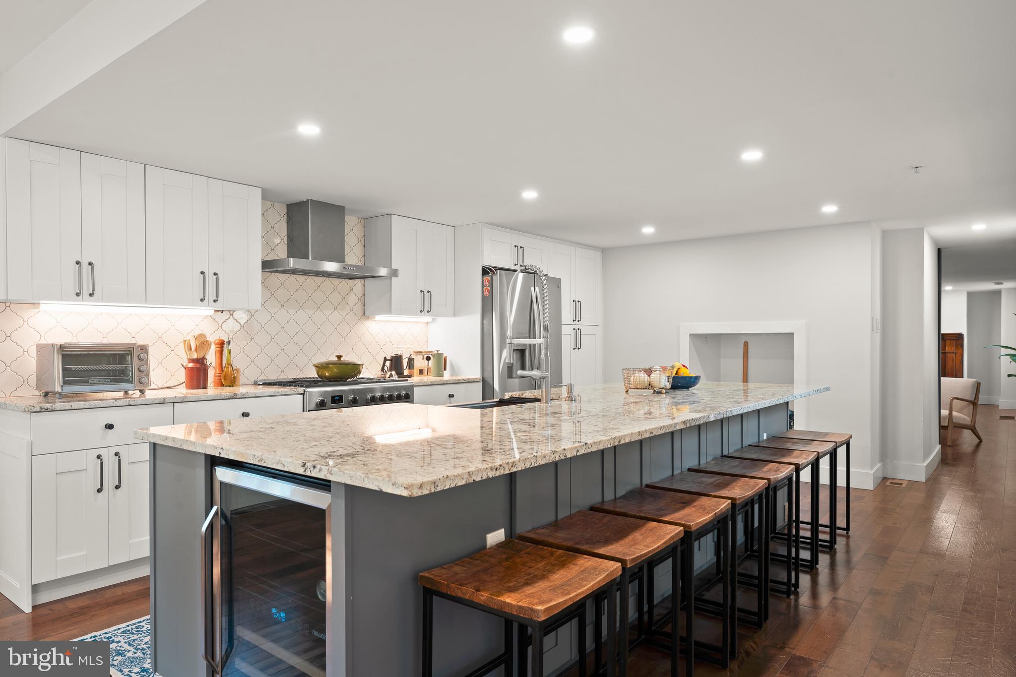 NORTH HILLS - Residential