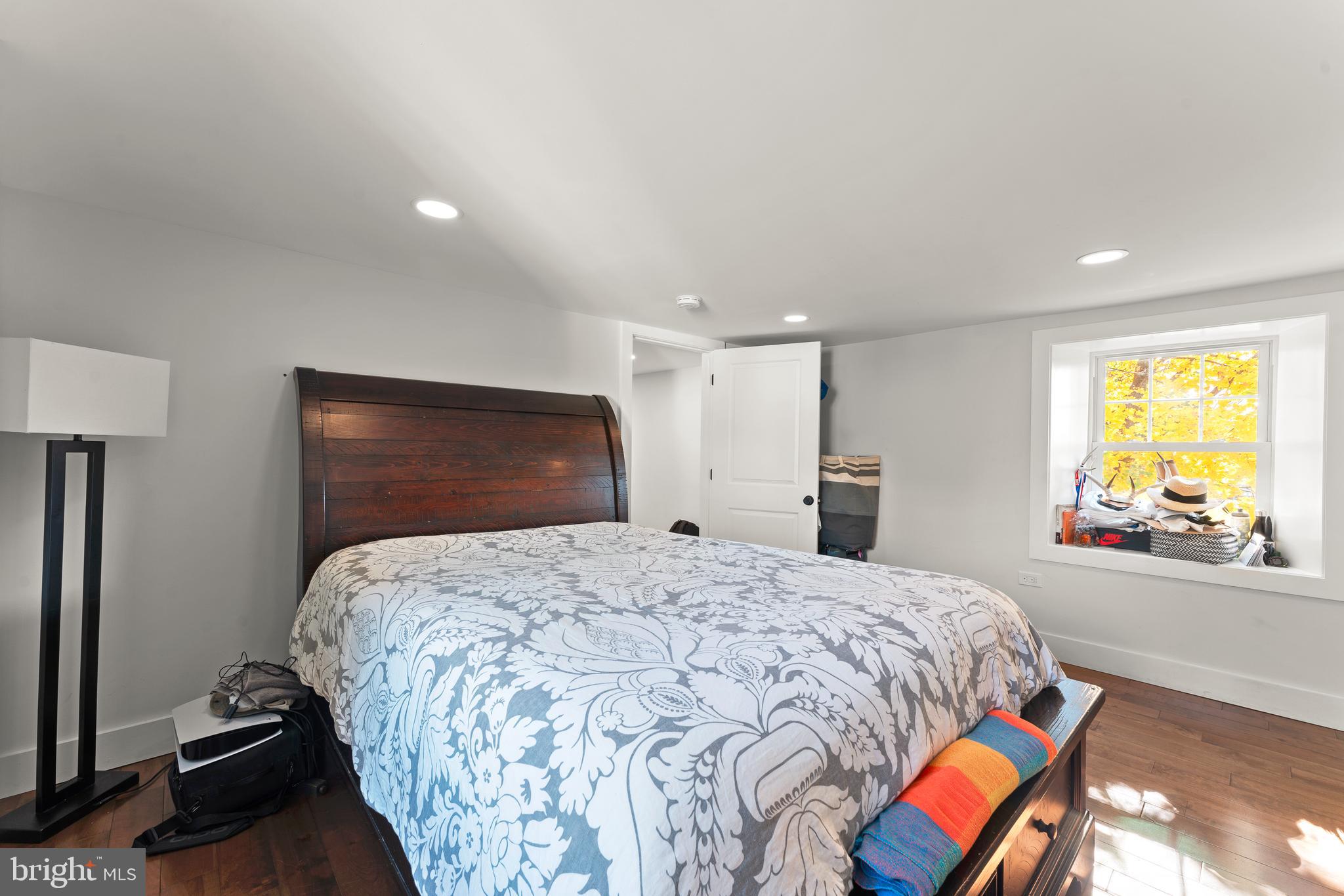 NORTH HILLS - Residential