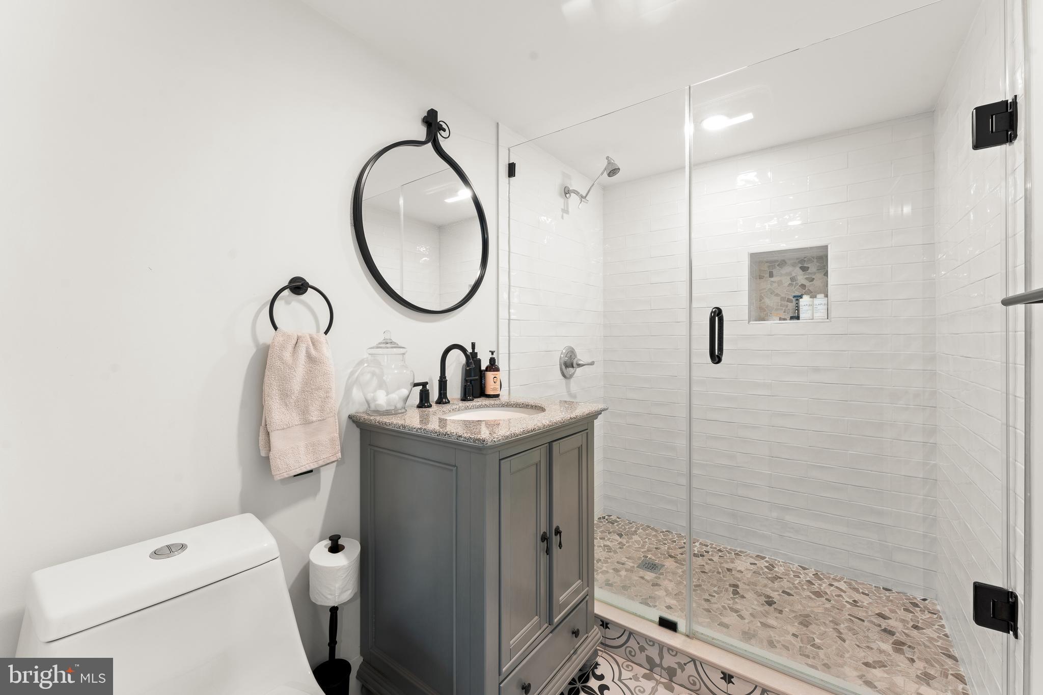 NORTH HILLS - Residential