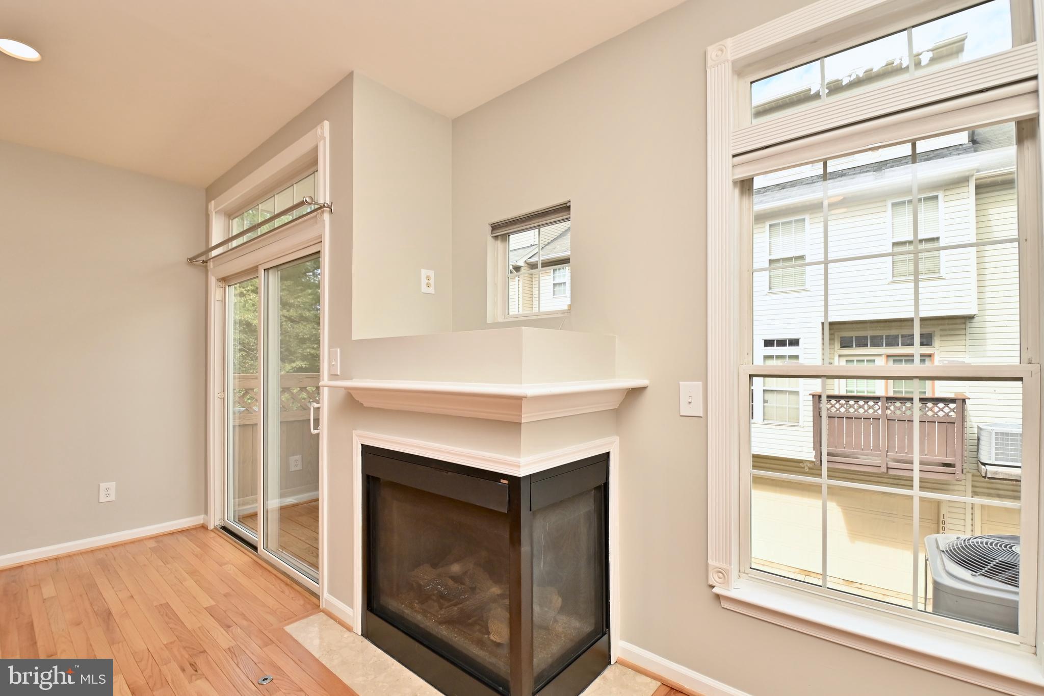 SUMMERS GROVE - Residential Lease