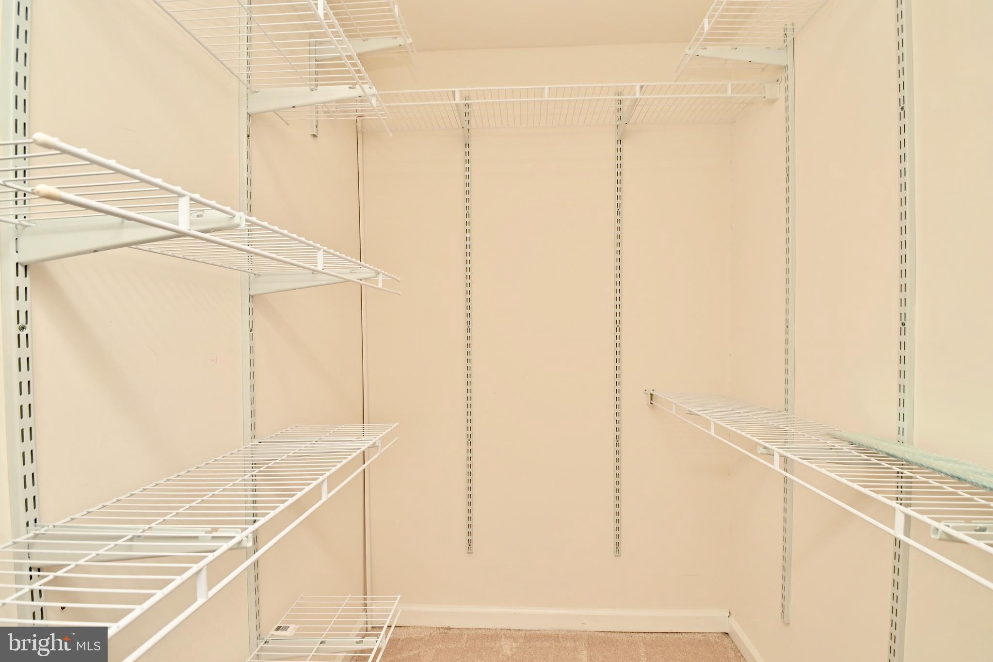 SUMMERS GROVE - Residential Lease