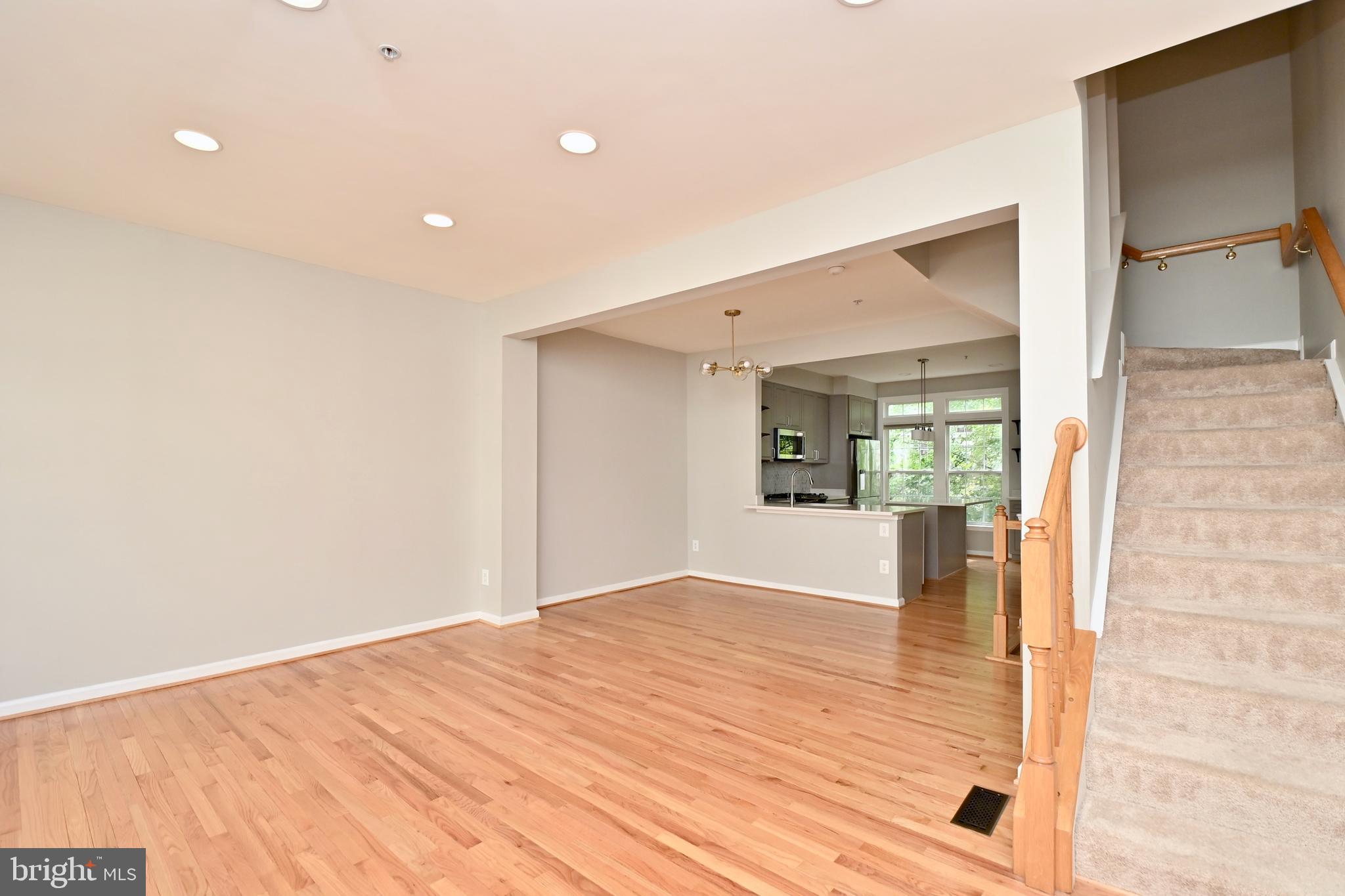 SUMMERS GROVE - Residential Lease