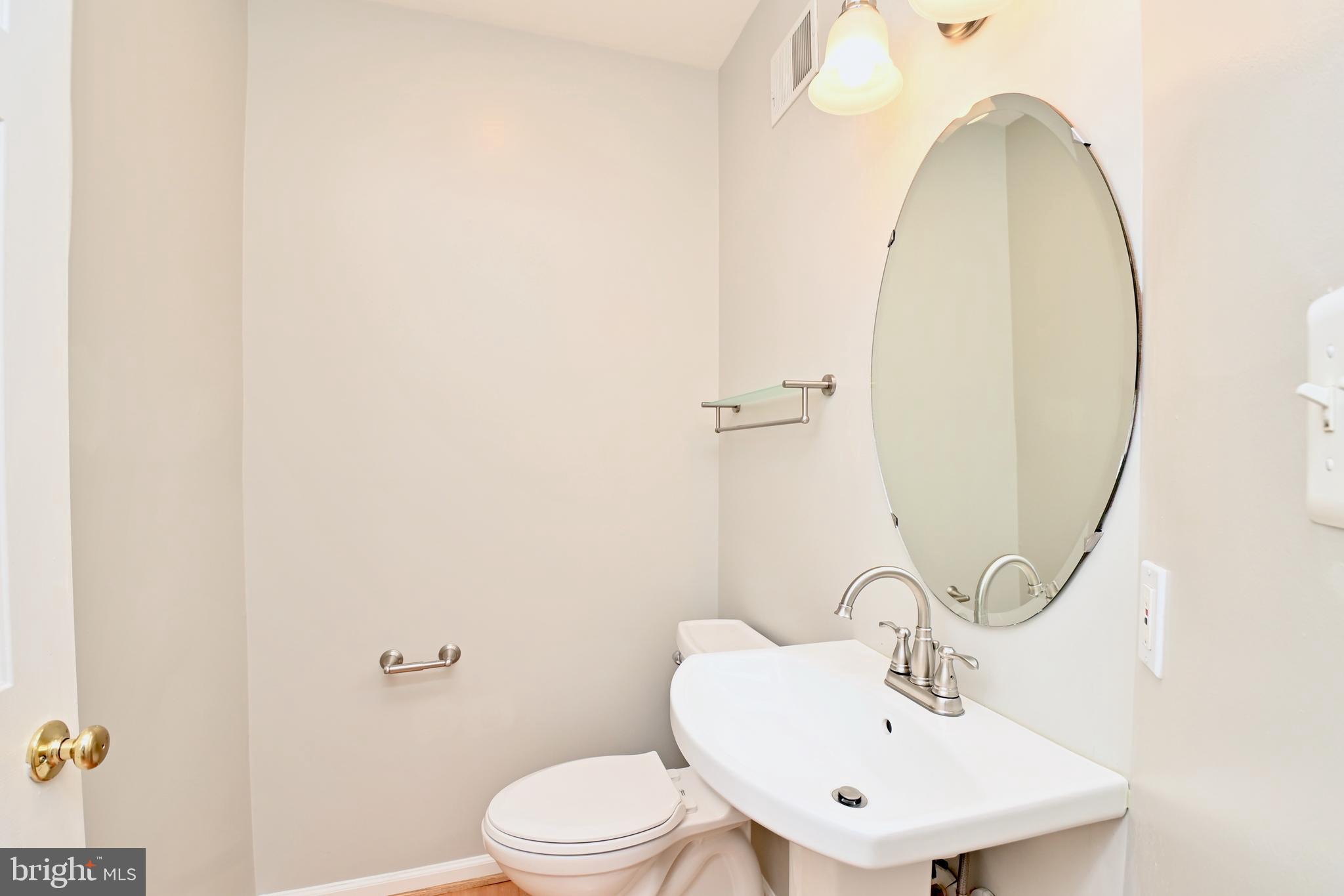 SUMMERS GROVE - Residential Lease