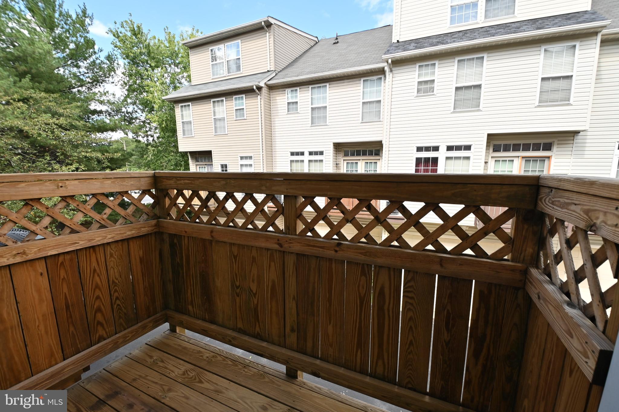 SUMMERS GROVE - Residential Lease