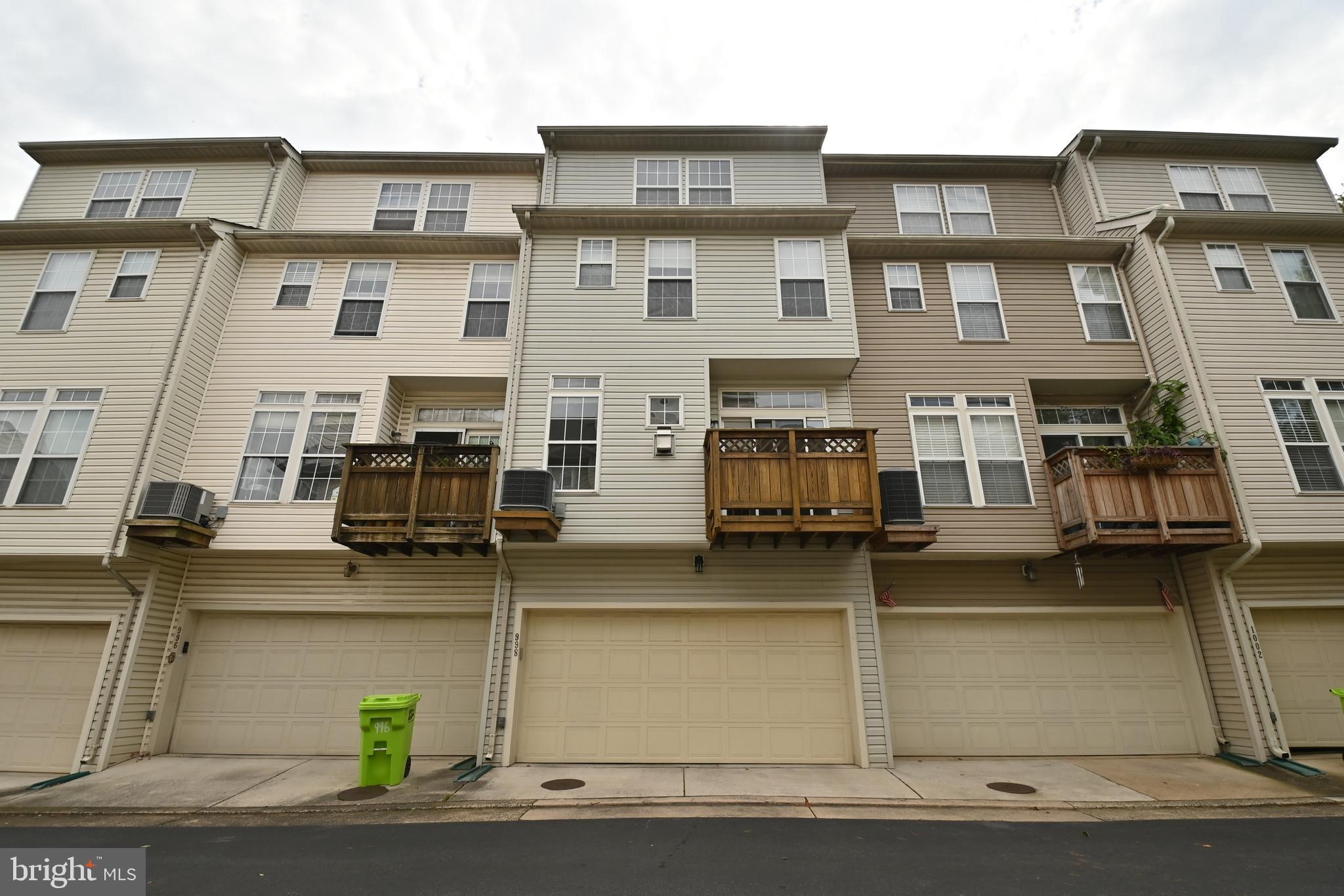 SUMMERS GROVE - Residential Lease