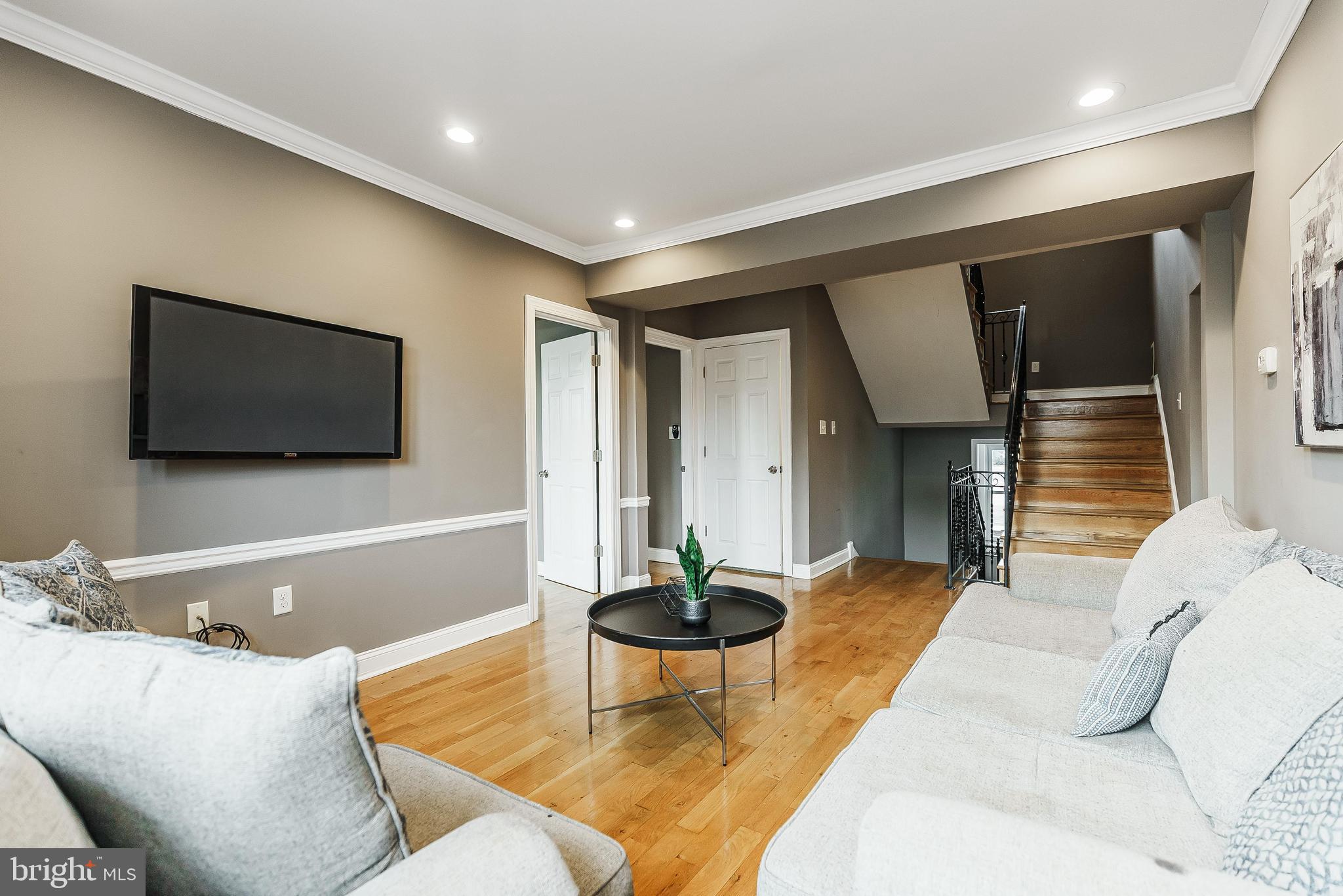 LANSDOWNE - Residential