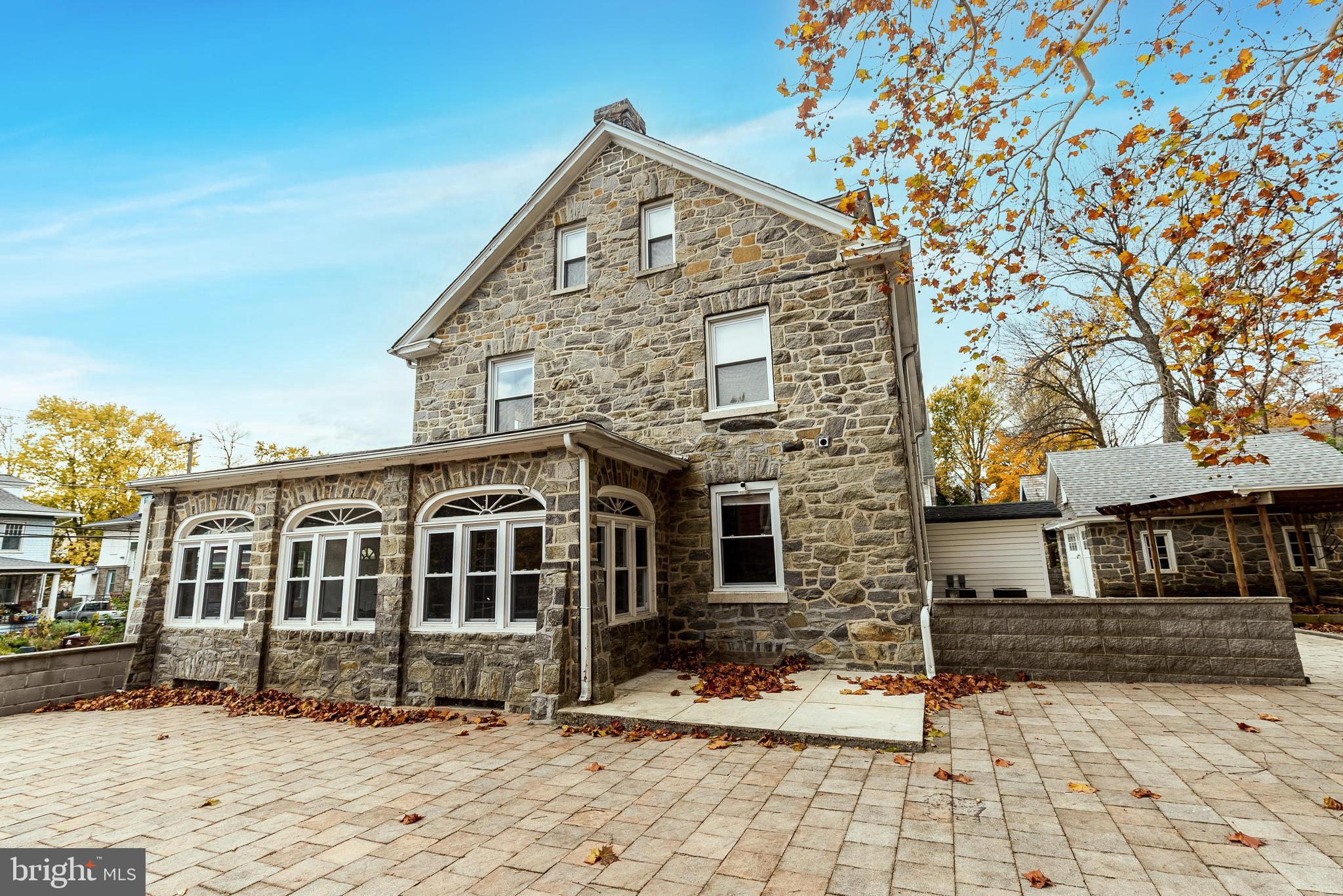 LANSDOWNE - Residential