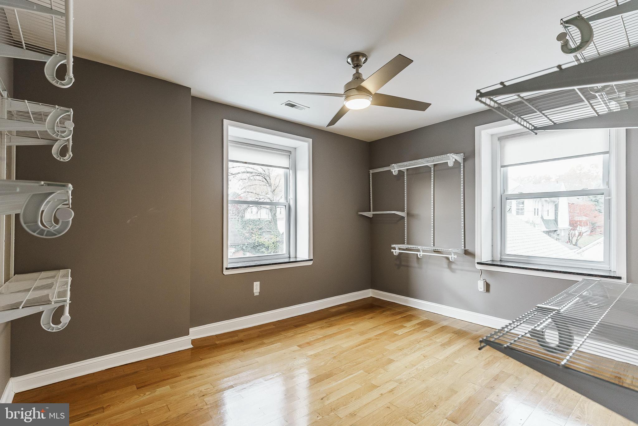 LANSDOWNE - Residential