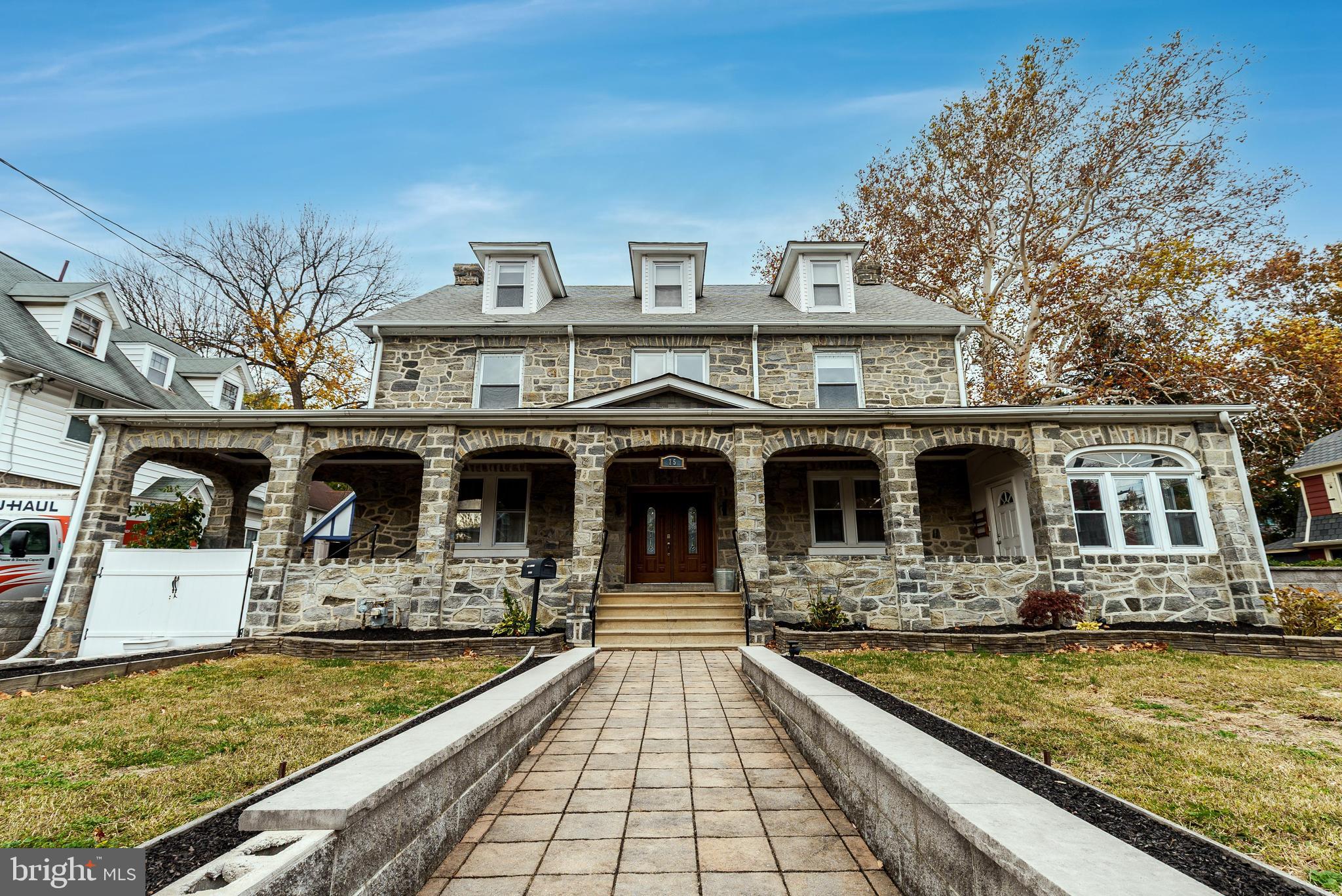 LANSDOWNE - Residential