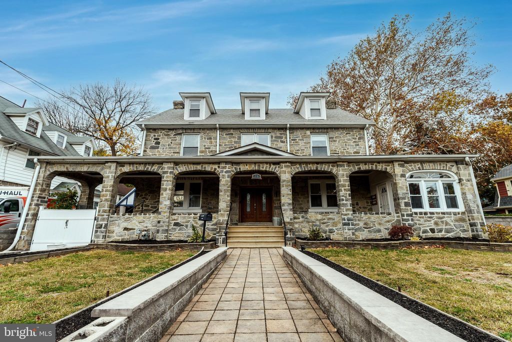 Photo of 75 E Stewart Avenue, LANSDOWNE, PA 19050 (MLS # PADE2103580)