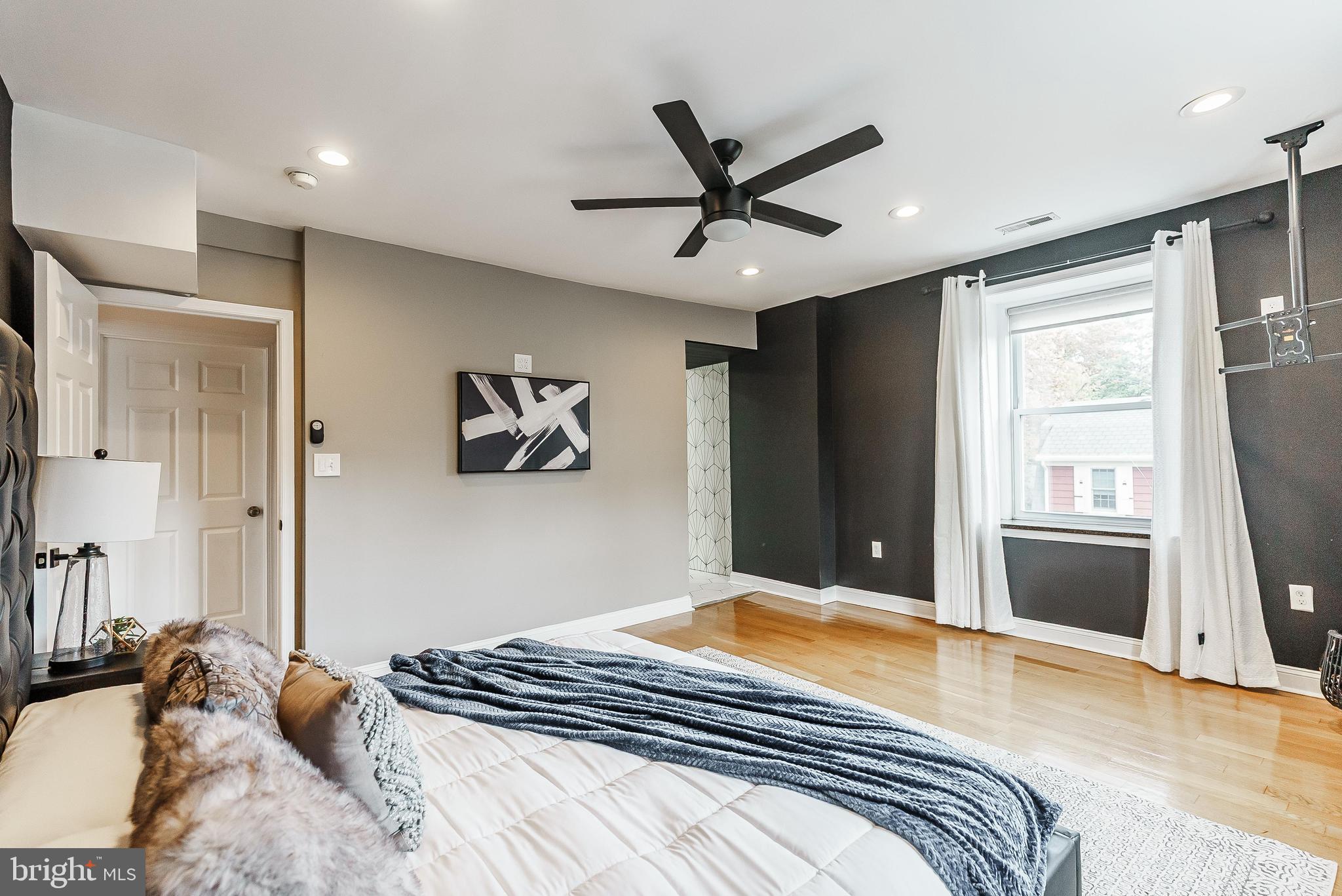 LANSDOWNE - Residential