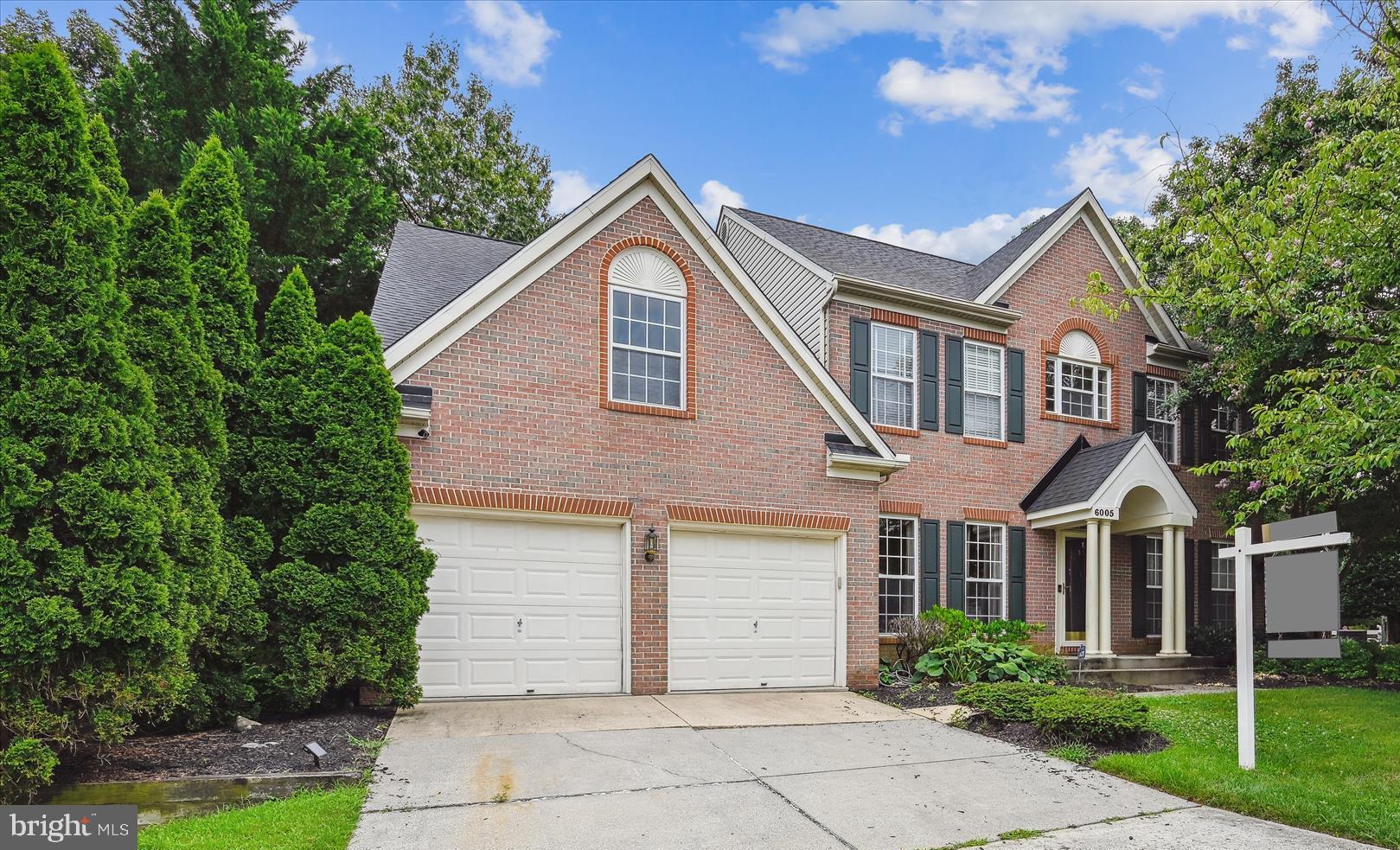 6005 BEE COURT