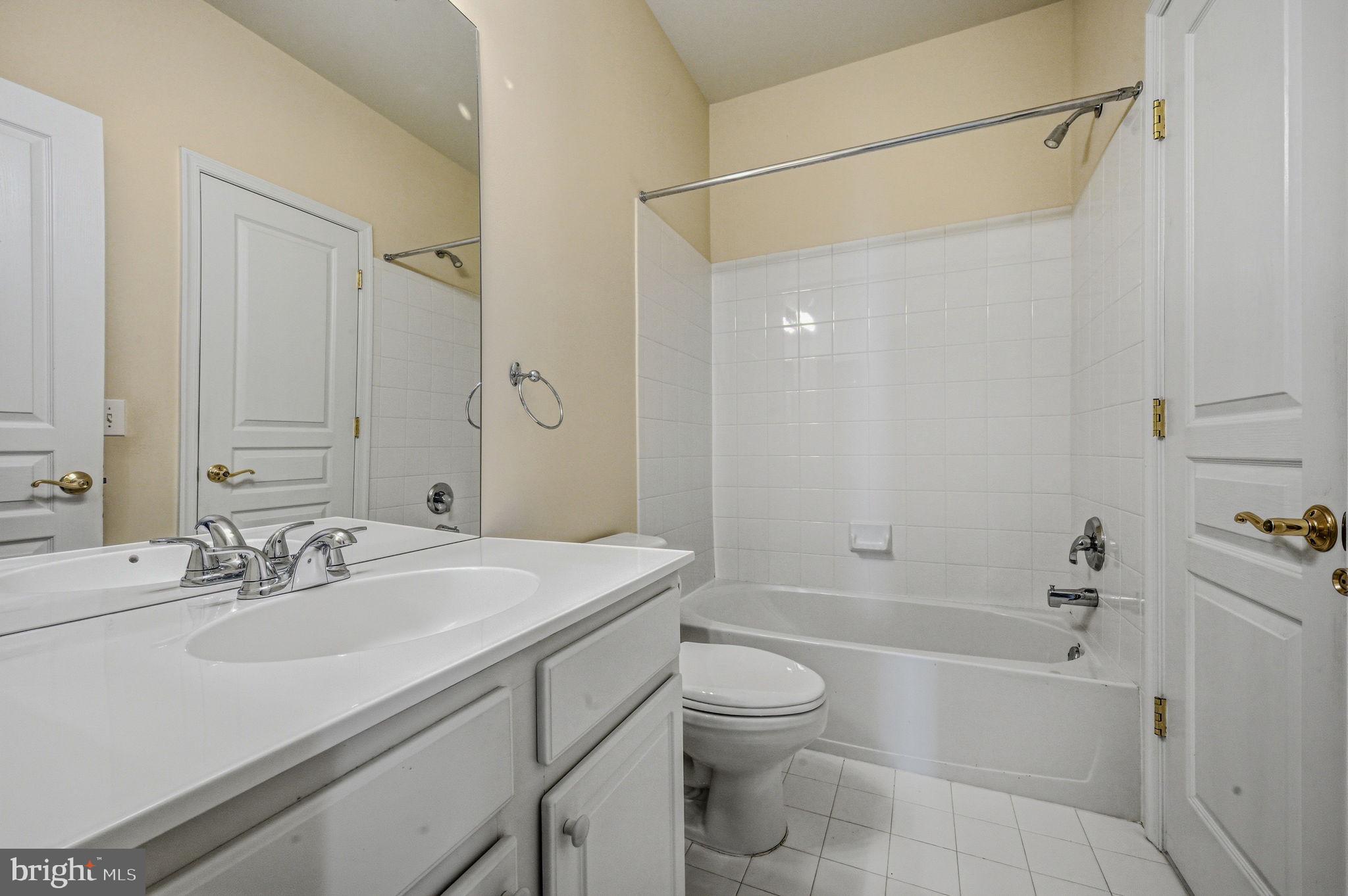 TRADITIONS AT LONG - Residential